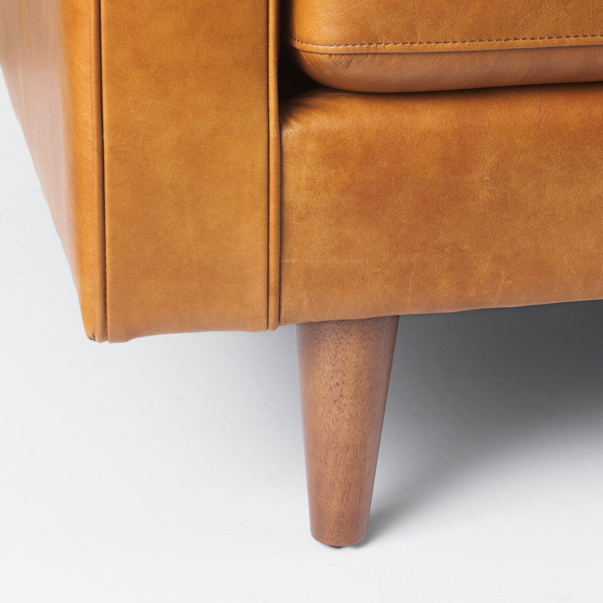 Mercana Svend 88.0L x 38.0W x 34.0H Tan Leather Sofa