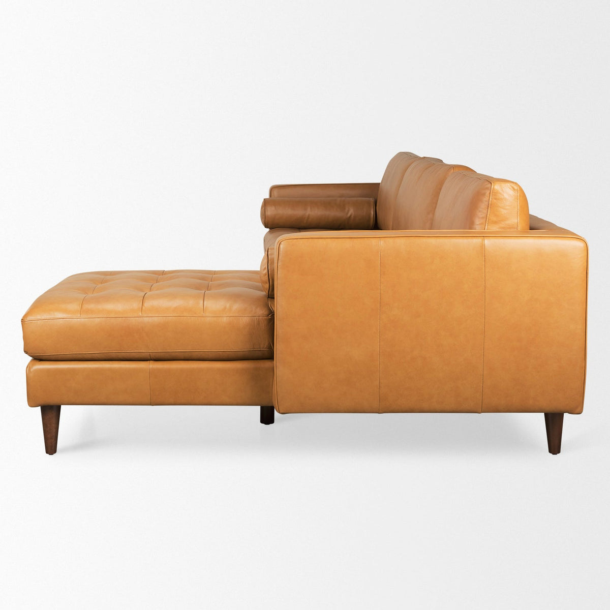 Mercana Svend 111.4L x 68.0W x 33.9H Tan Leather Right Chaise Sectional Sofa