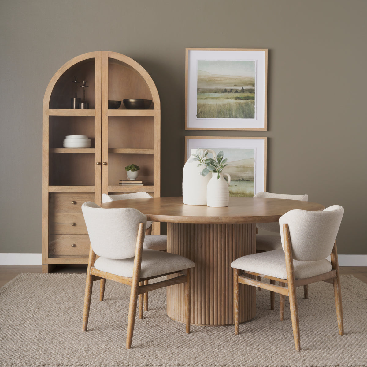 Mercana Suri Light Brown Wood W/Glass Doors Arched Curio Cabinet