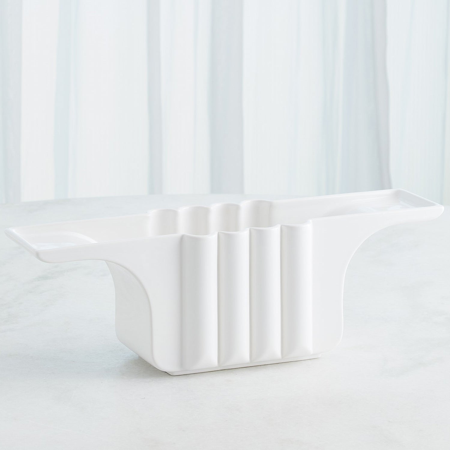 Global Views Flying Column Vase