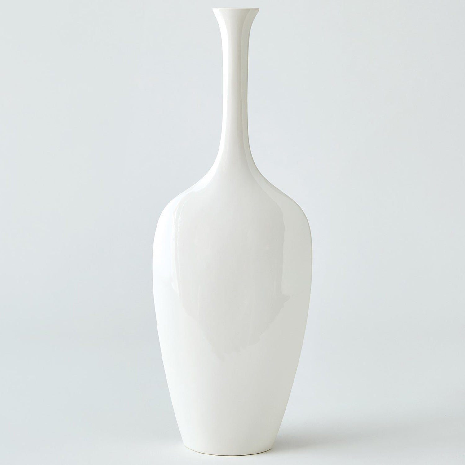 Global Views Silhouette Vase