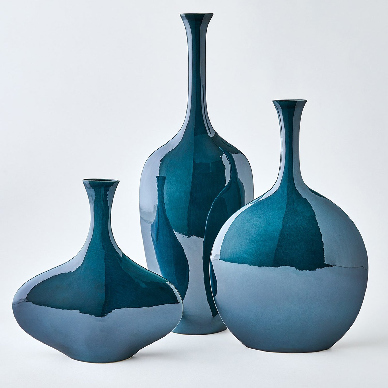 Global Views Silhouette Vase