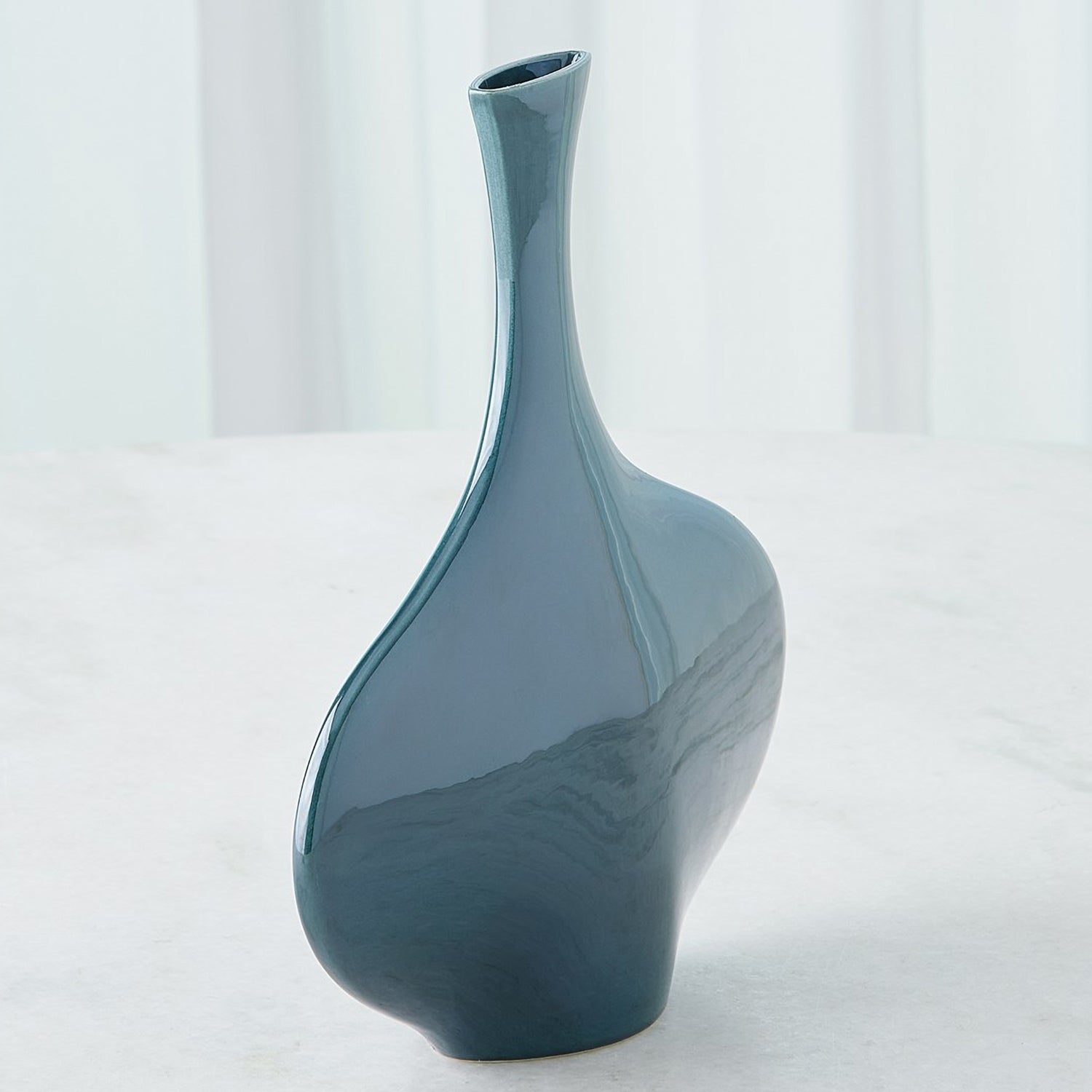 Global Views Silhouette Vase