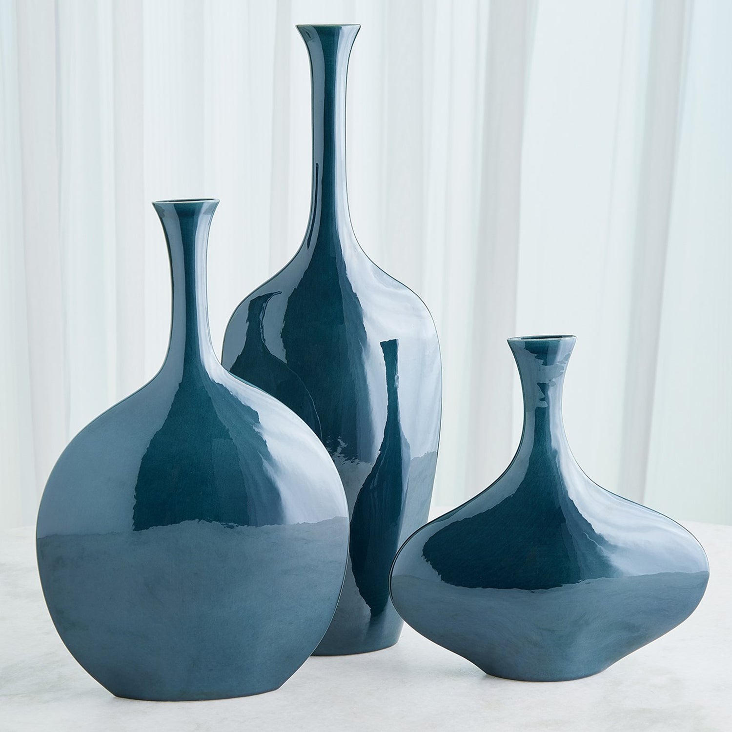 Global Views Silhouette Vase