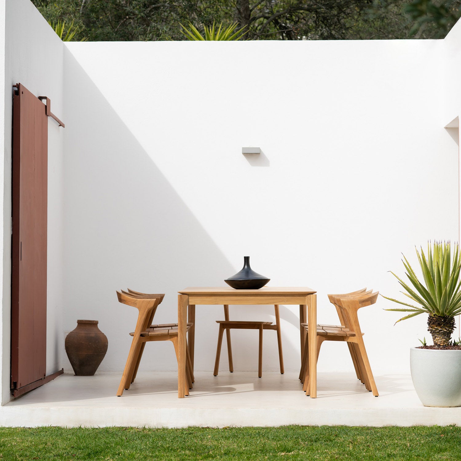 Ethnicraft Bok Outdoor Dining Table