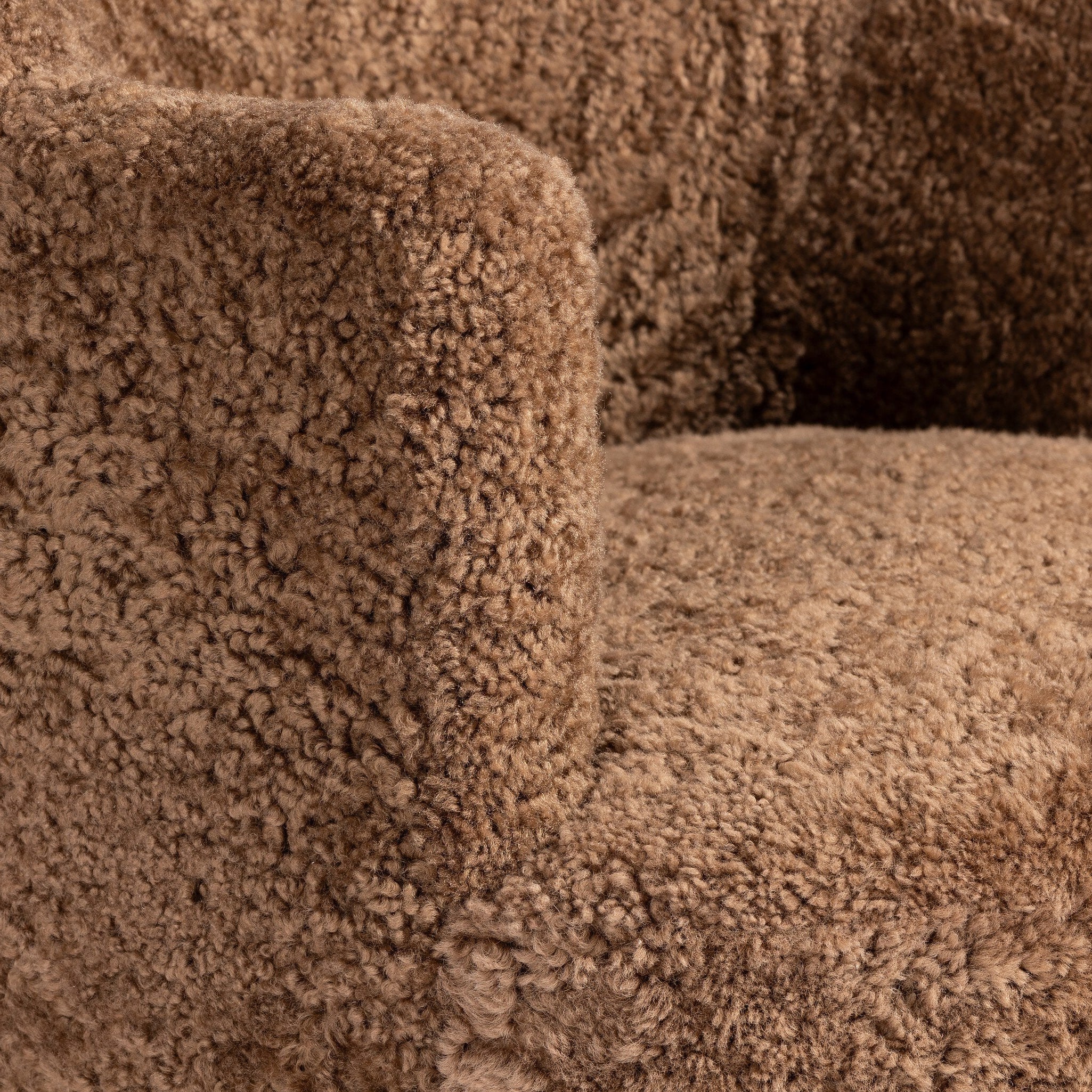 Four Hands Aurora Amber Shearling Swivel Chair - detail 3 (view 2)