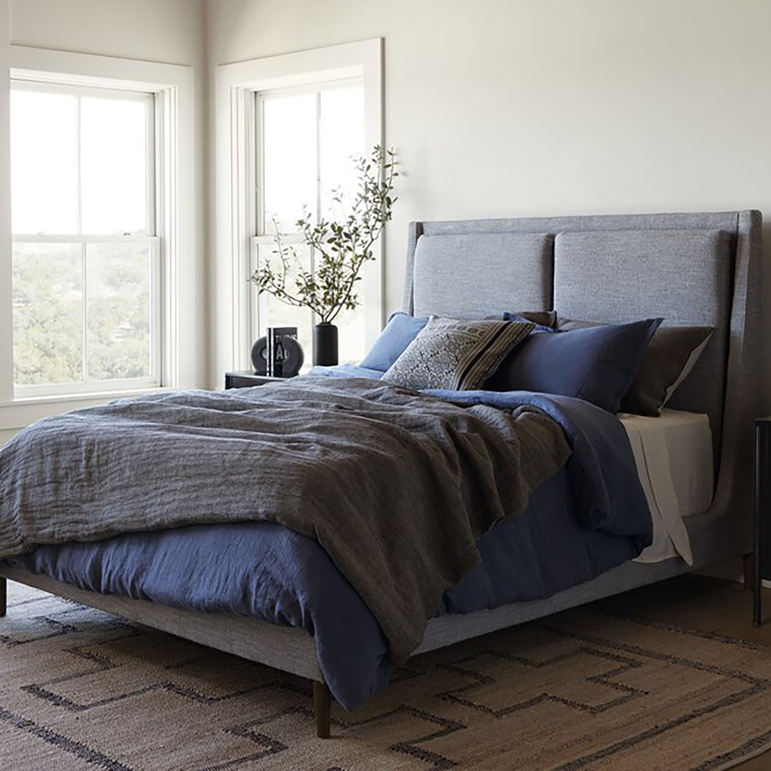 Four Hands Potter Bed