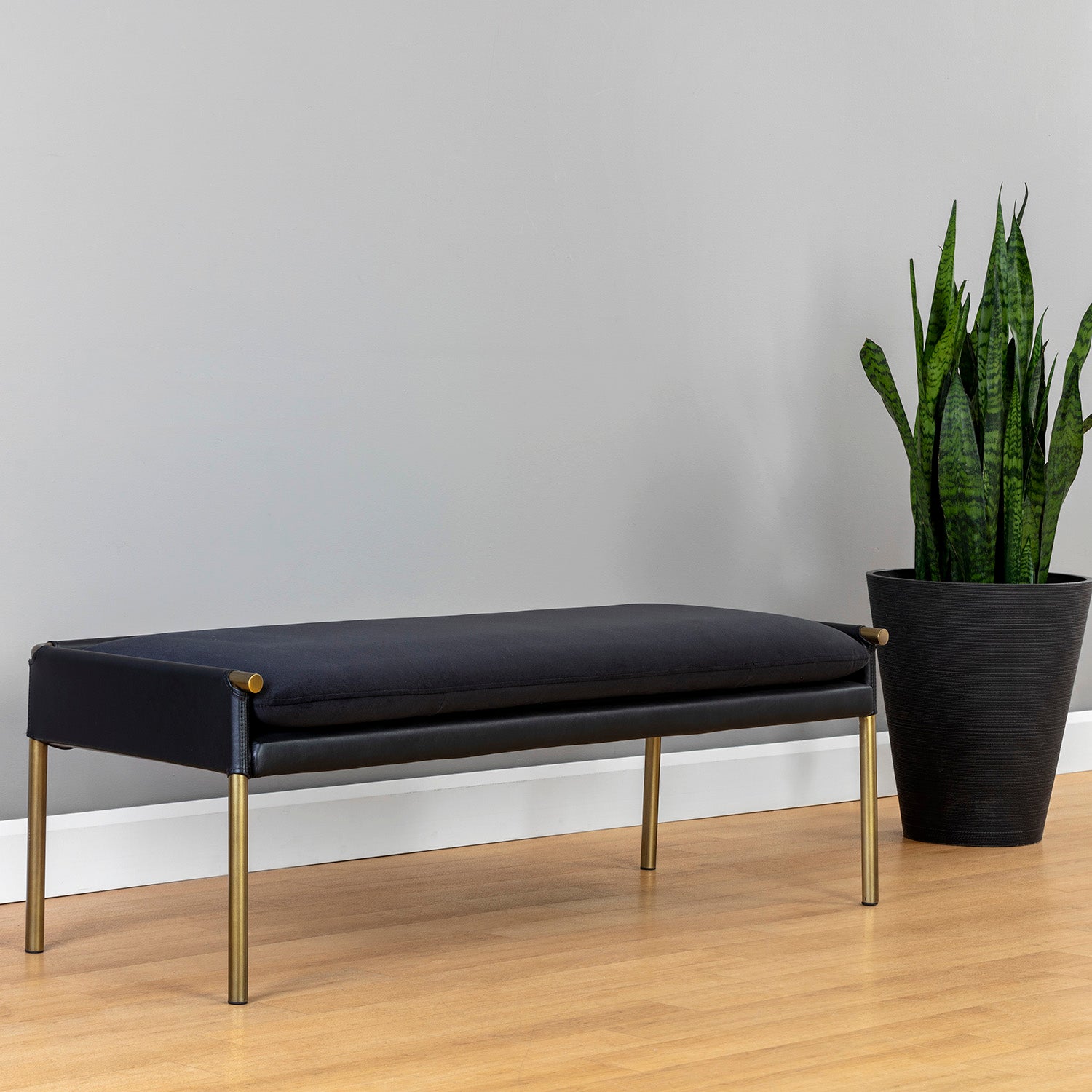 Sunpan Bellevue Bench