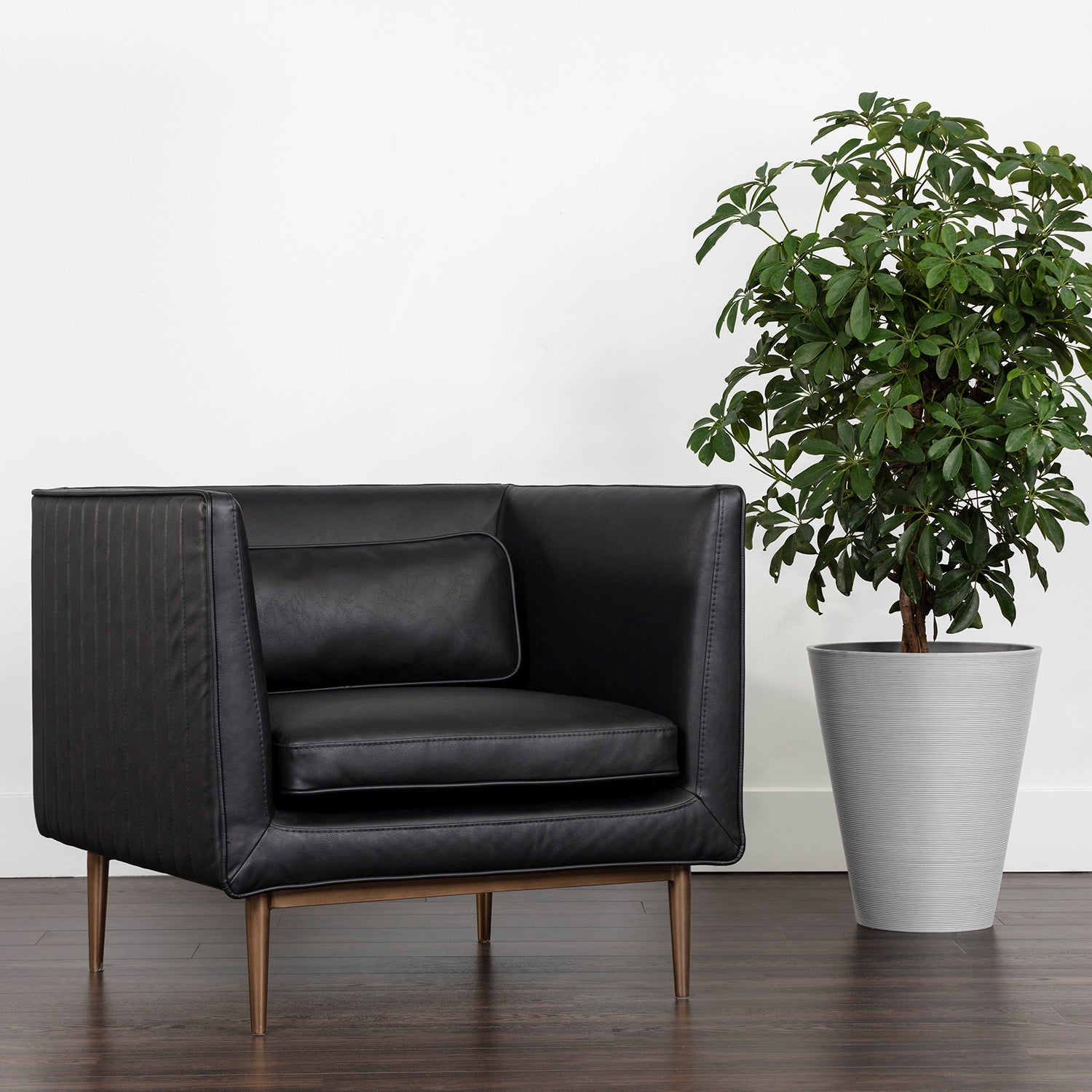 Sunpan Batavia Armchair