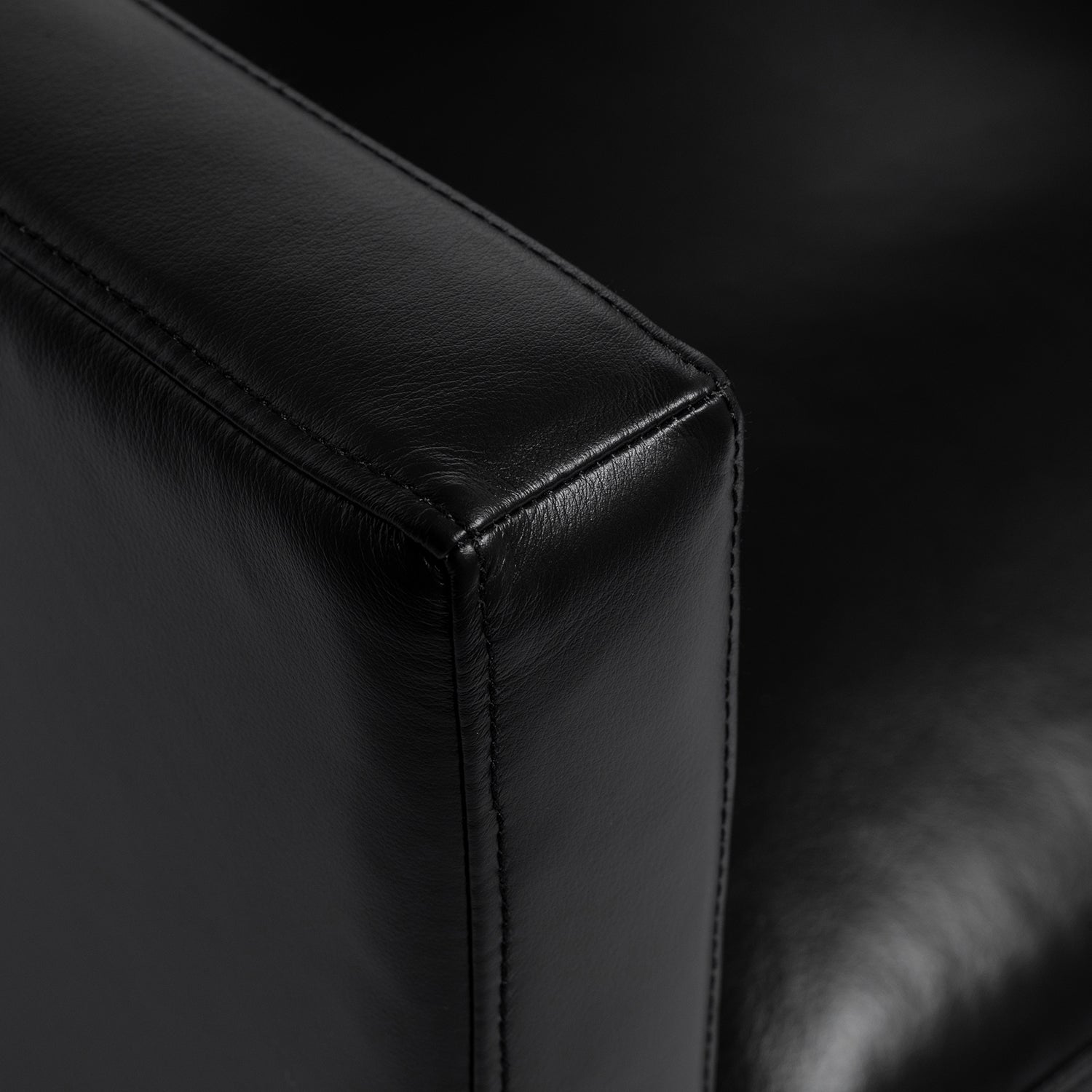 Sunpan Rogers Armchair