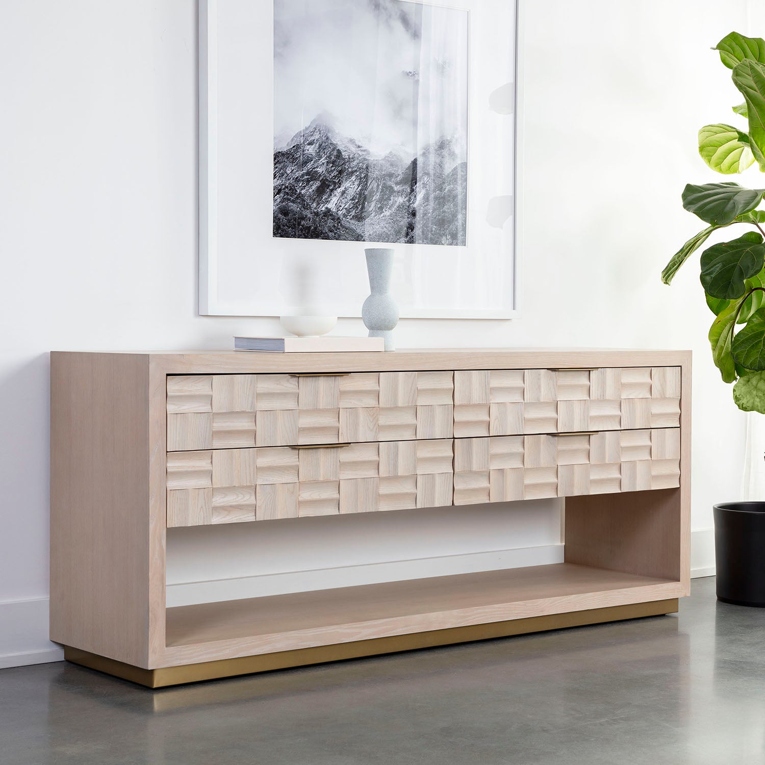 Sunpan Akava Dresser