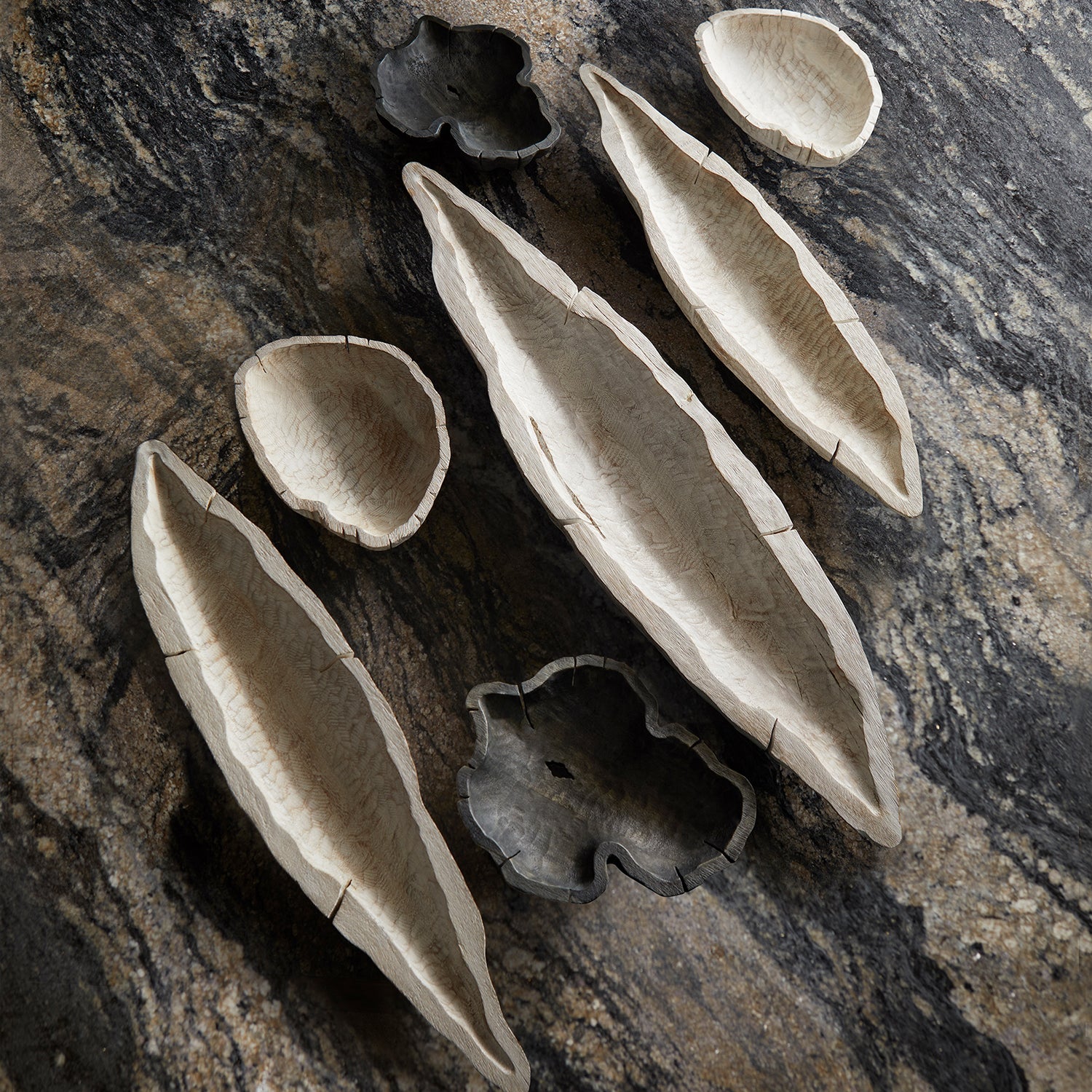 Cyan Design Navarro Tray