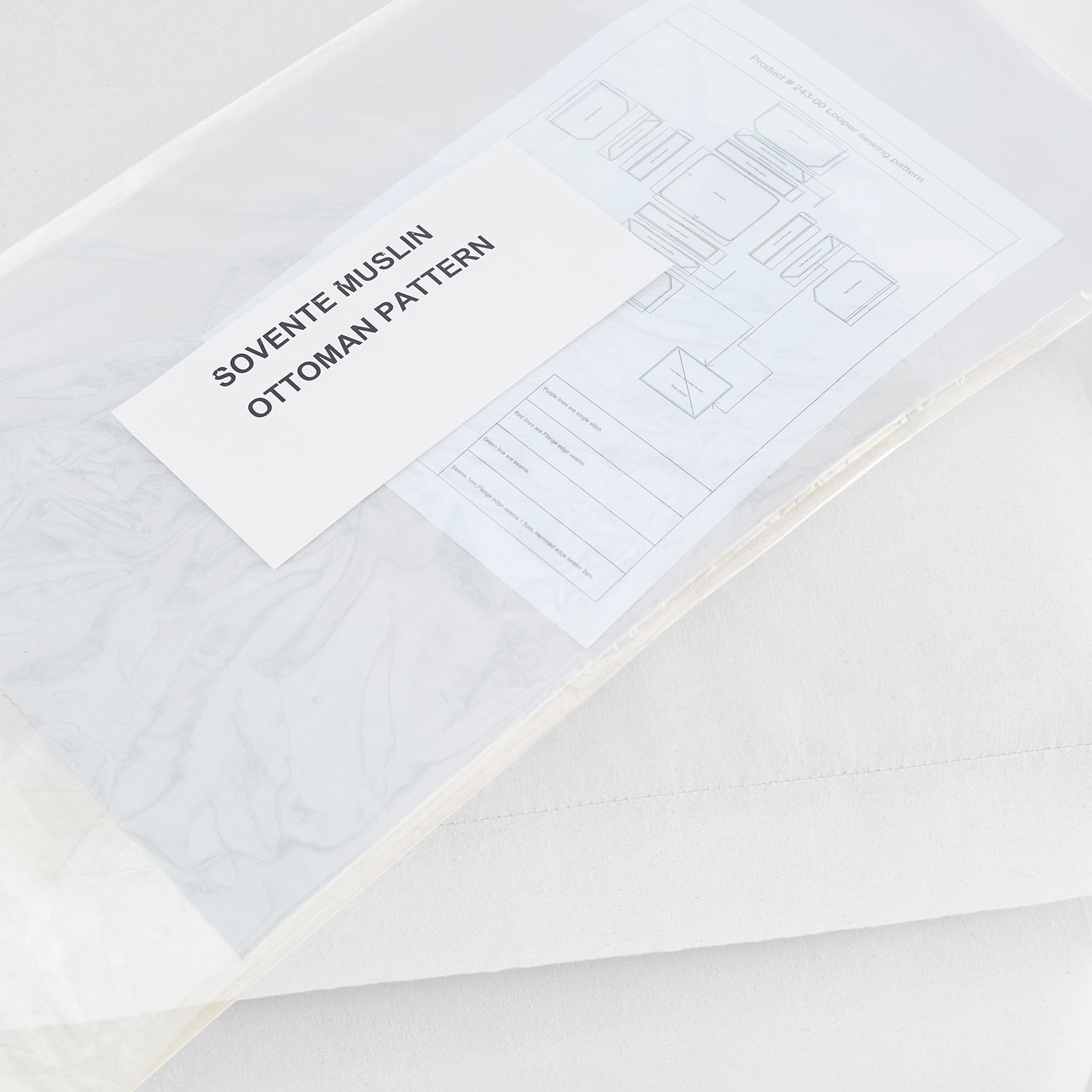 Cyan Design Sovente COM Ottoman