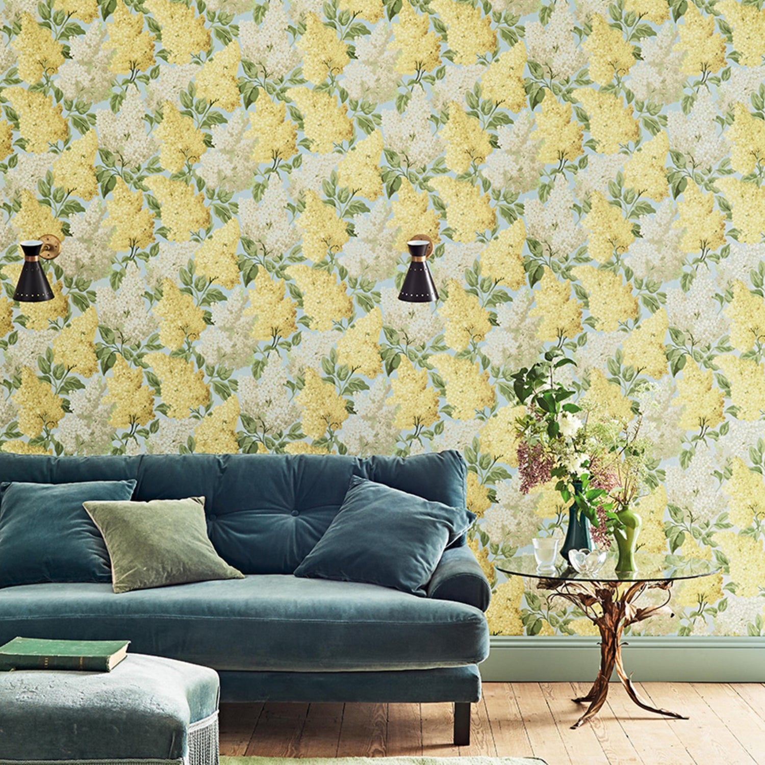 Cole & Son Botanical Botanica Lilac Wallpaper