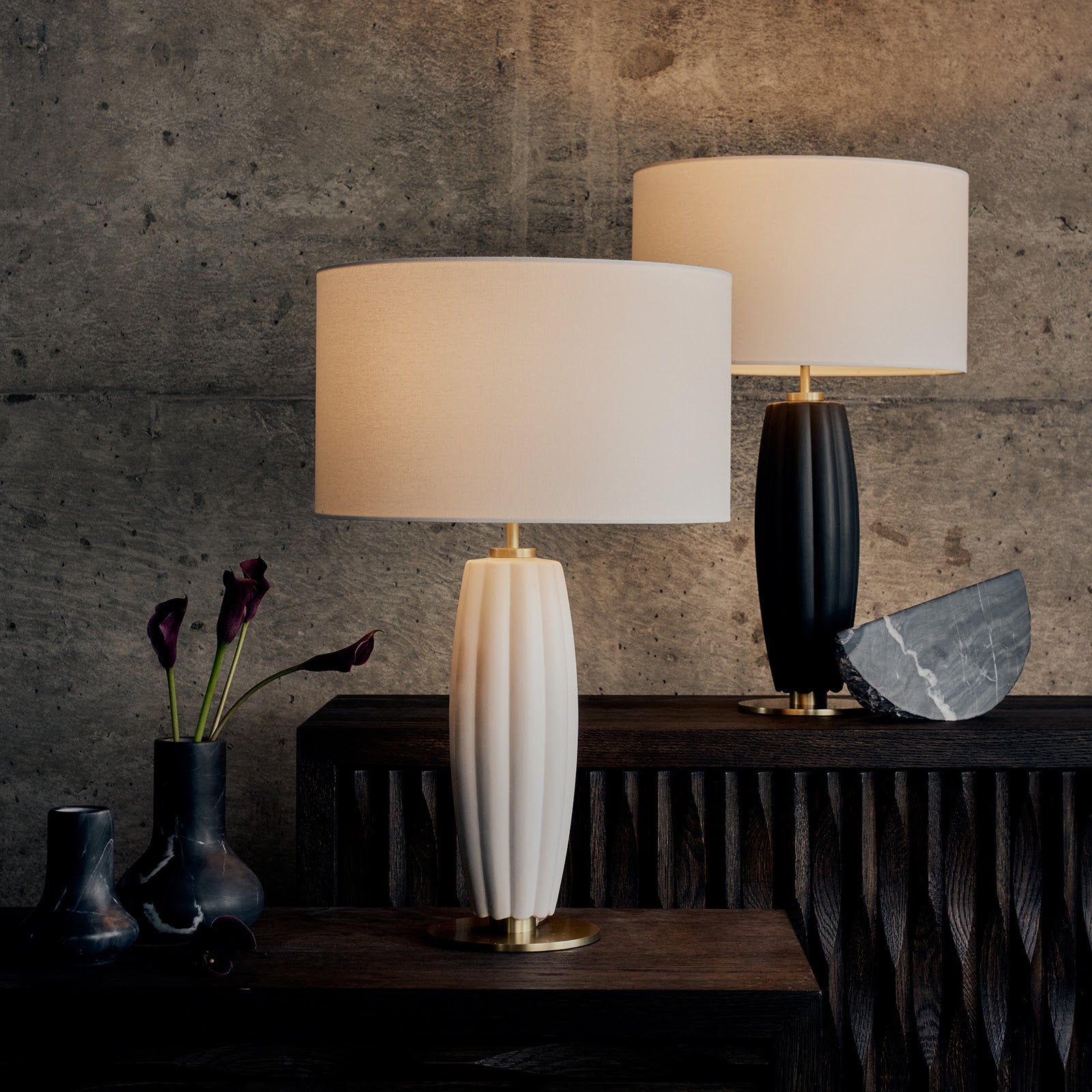 Regina Andrew Crocus Black Ceramic Table Lamp