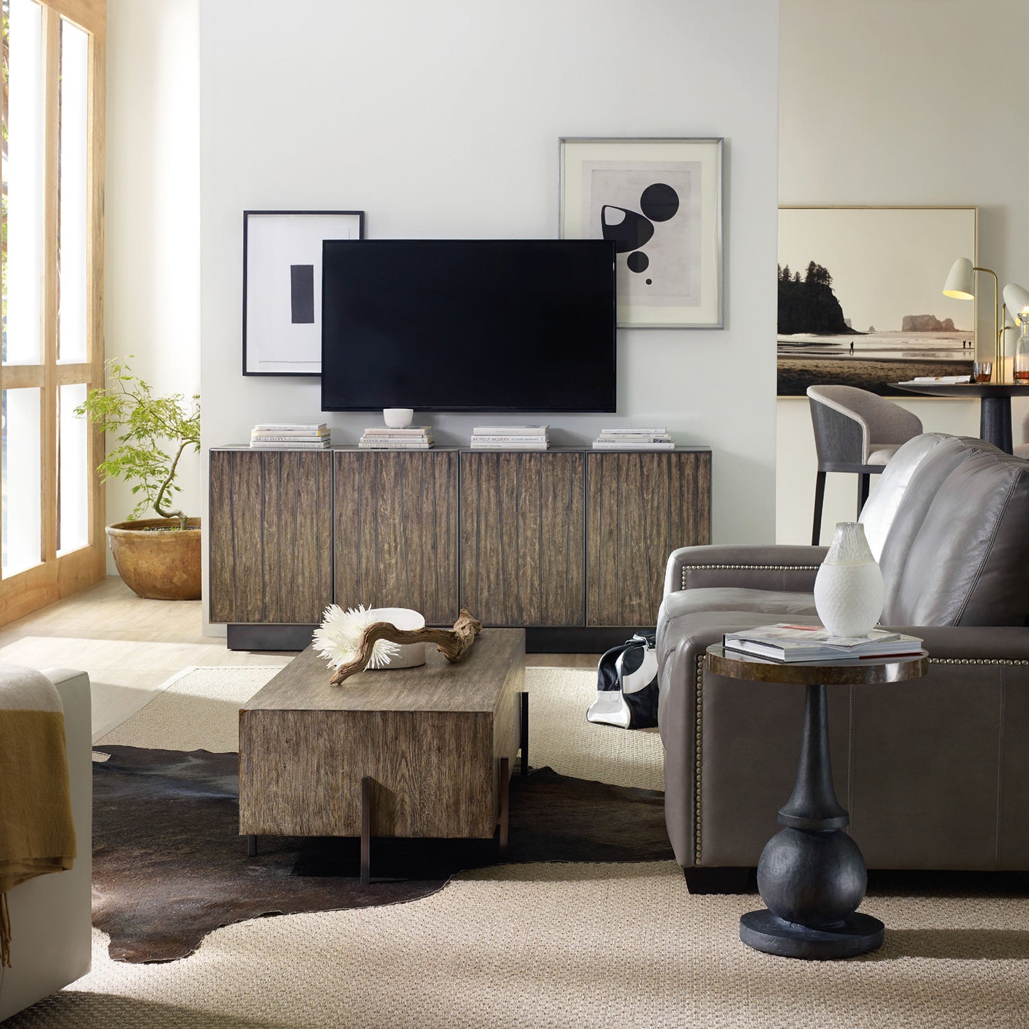 Hooker Furniture Curata Accent Table