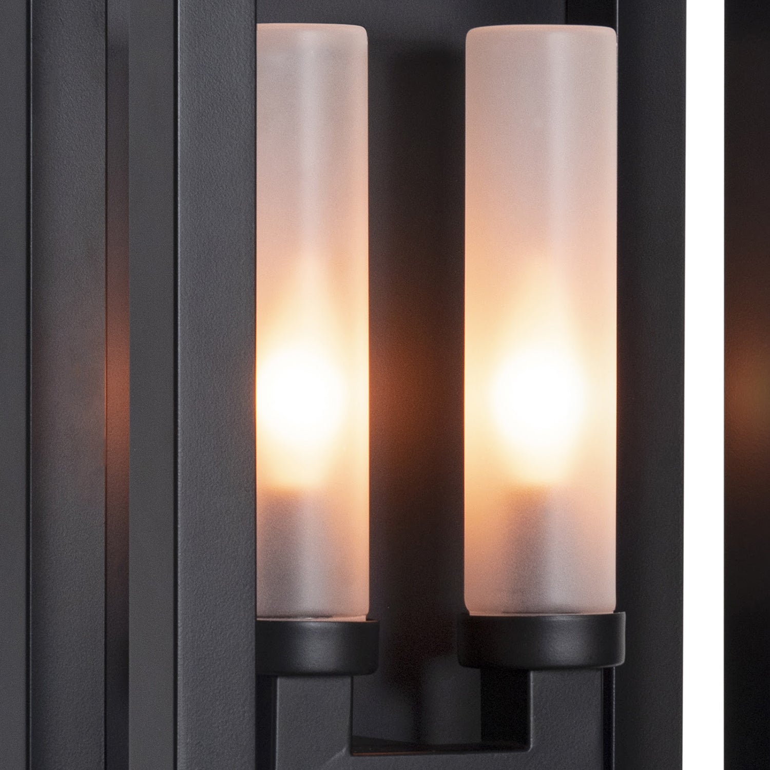 Regina Andrew Montecito Double Arm Outdoor Sconce