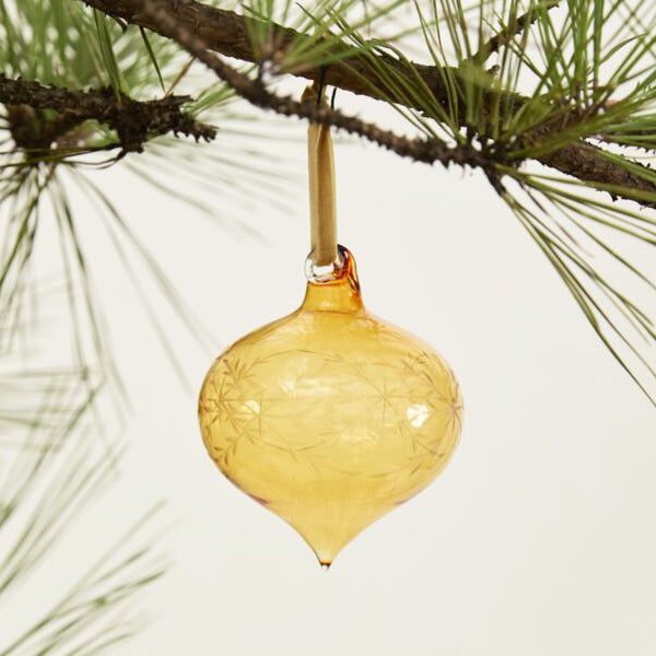 Etched Bauble Ornament, set of 6 smoke glass ornament, material texture detail