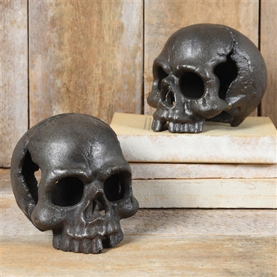 Halloween Skull Sculpture