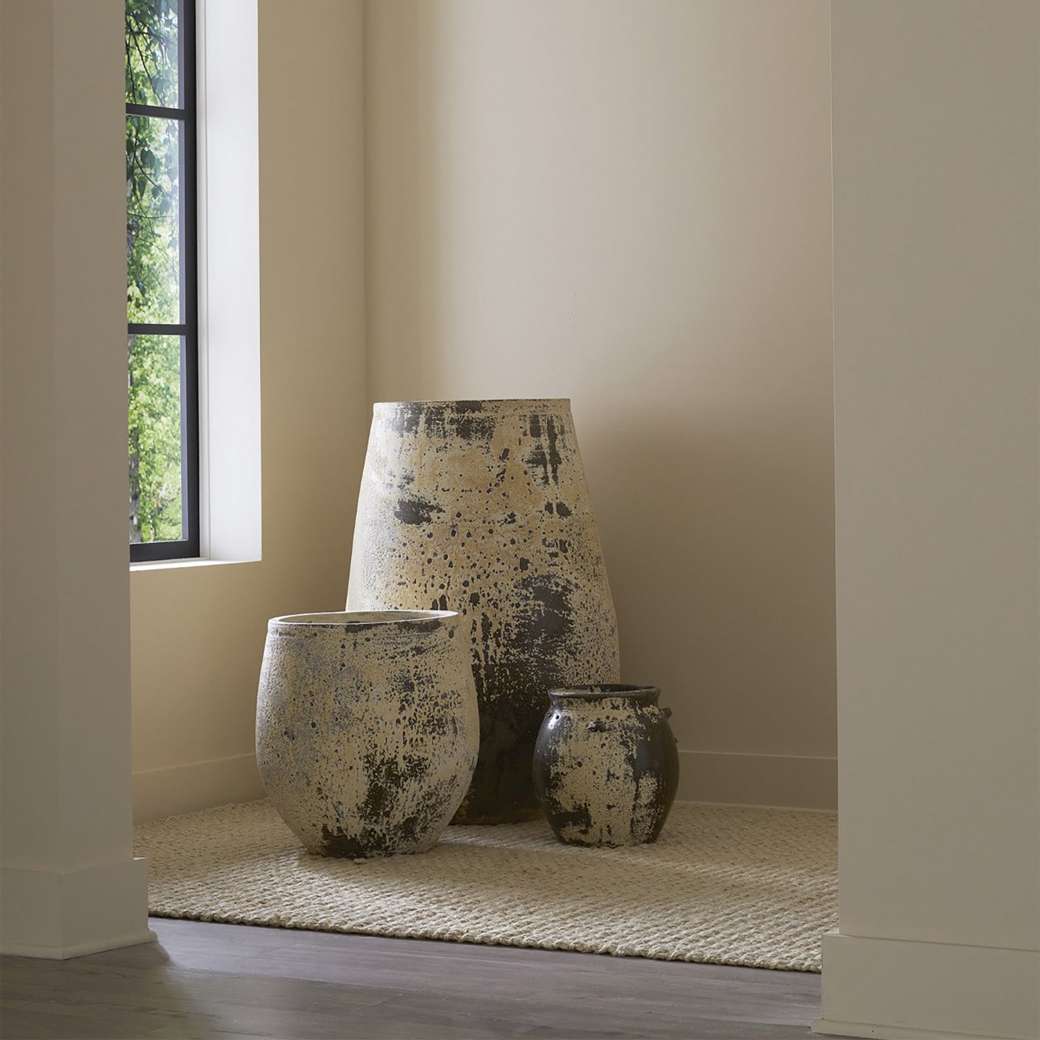 Currey & Co Capaci Antique Planter