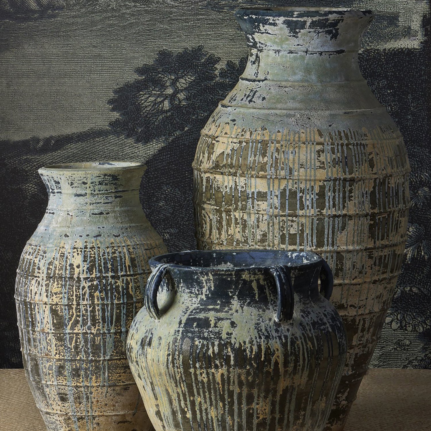 Currey & Co Lipari Urn