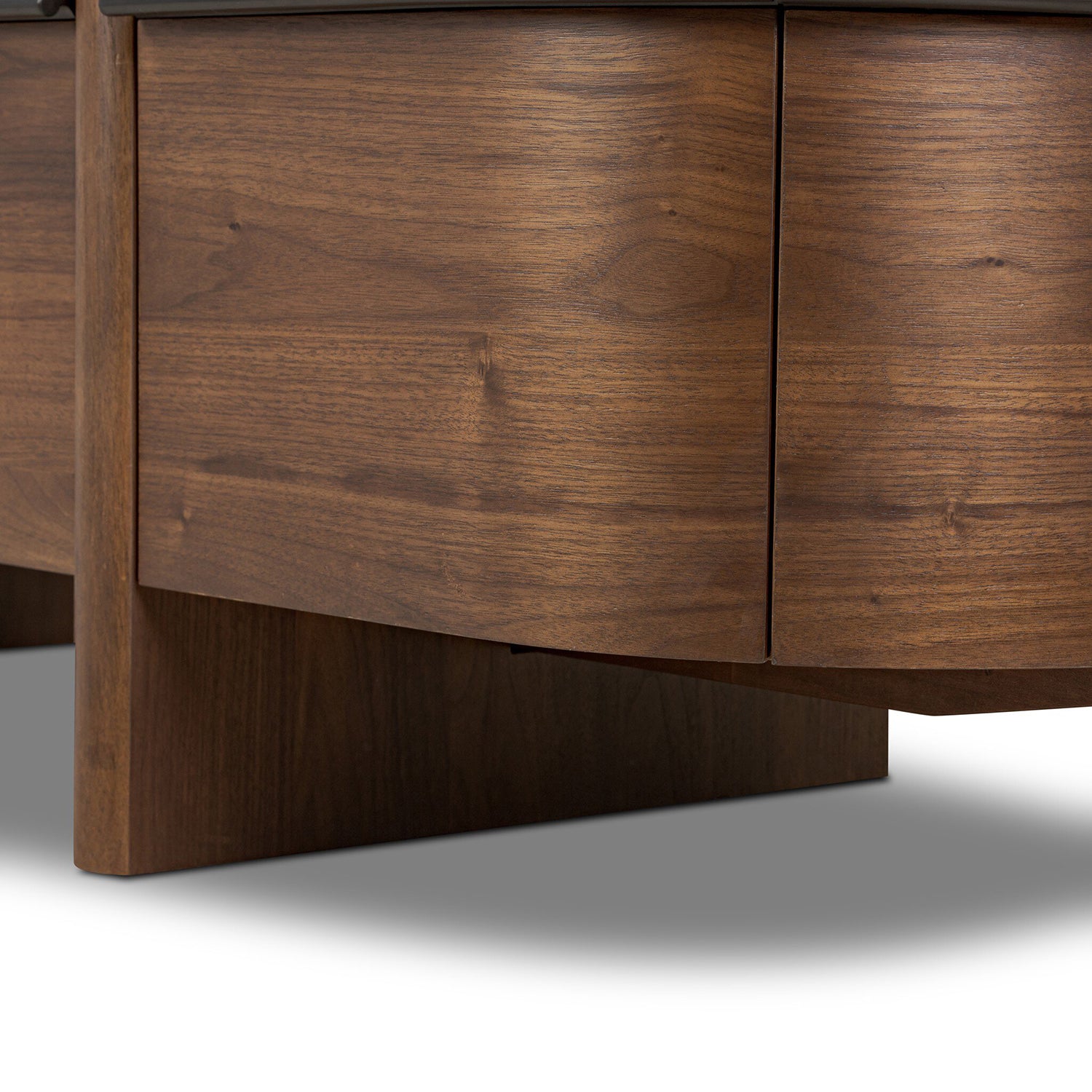 Four Hands Theo 6 Drawer Dresser