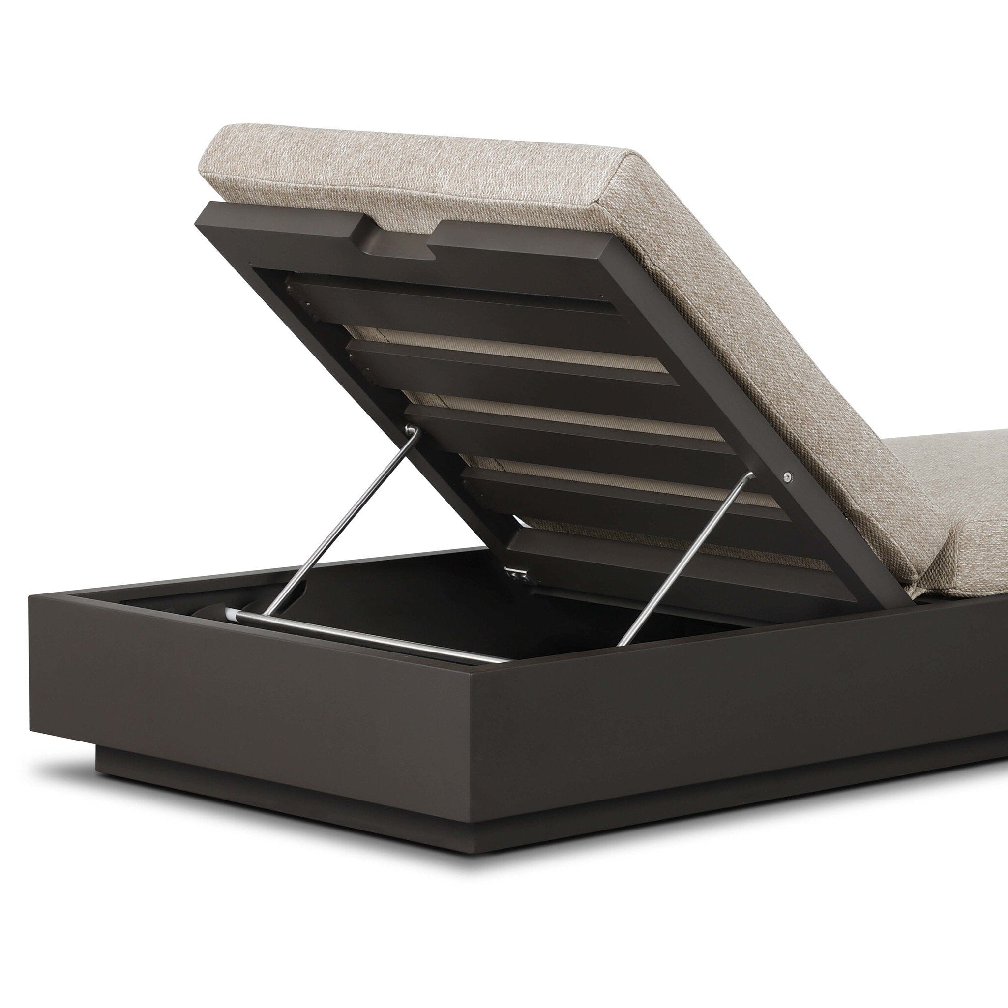Four Hands Katari Concha Fog Outdoor Chaise close-up detail