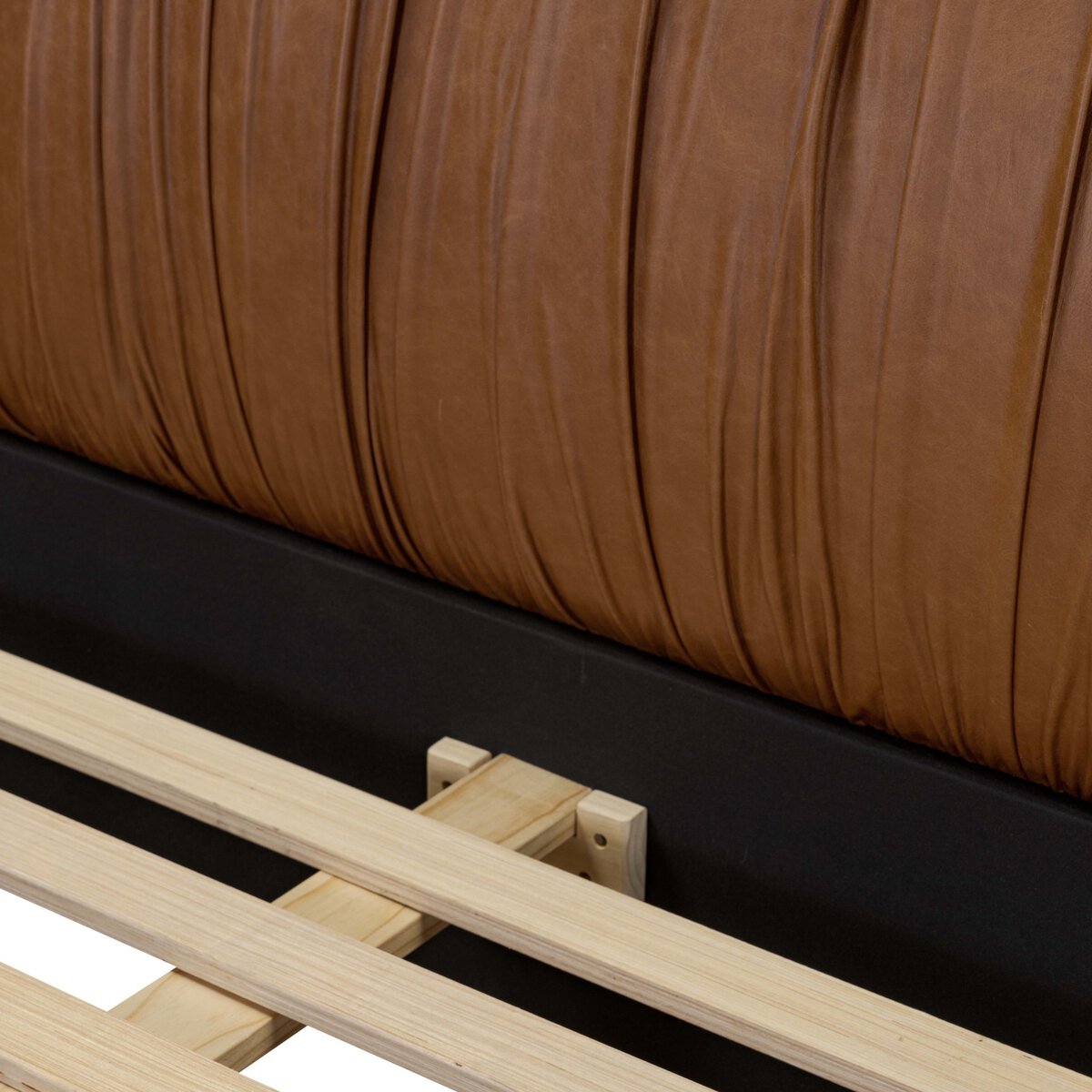 Four Hands Ronaldo Bed