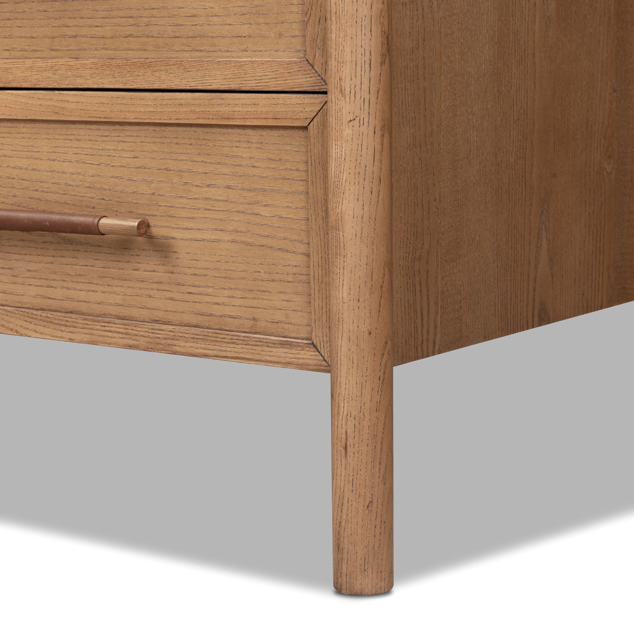 Four Hands Salado Natural Ash 9 Drawer Dresser - detail 5
