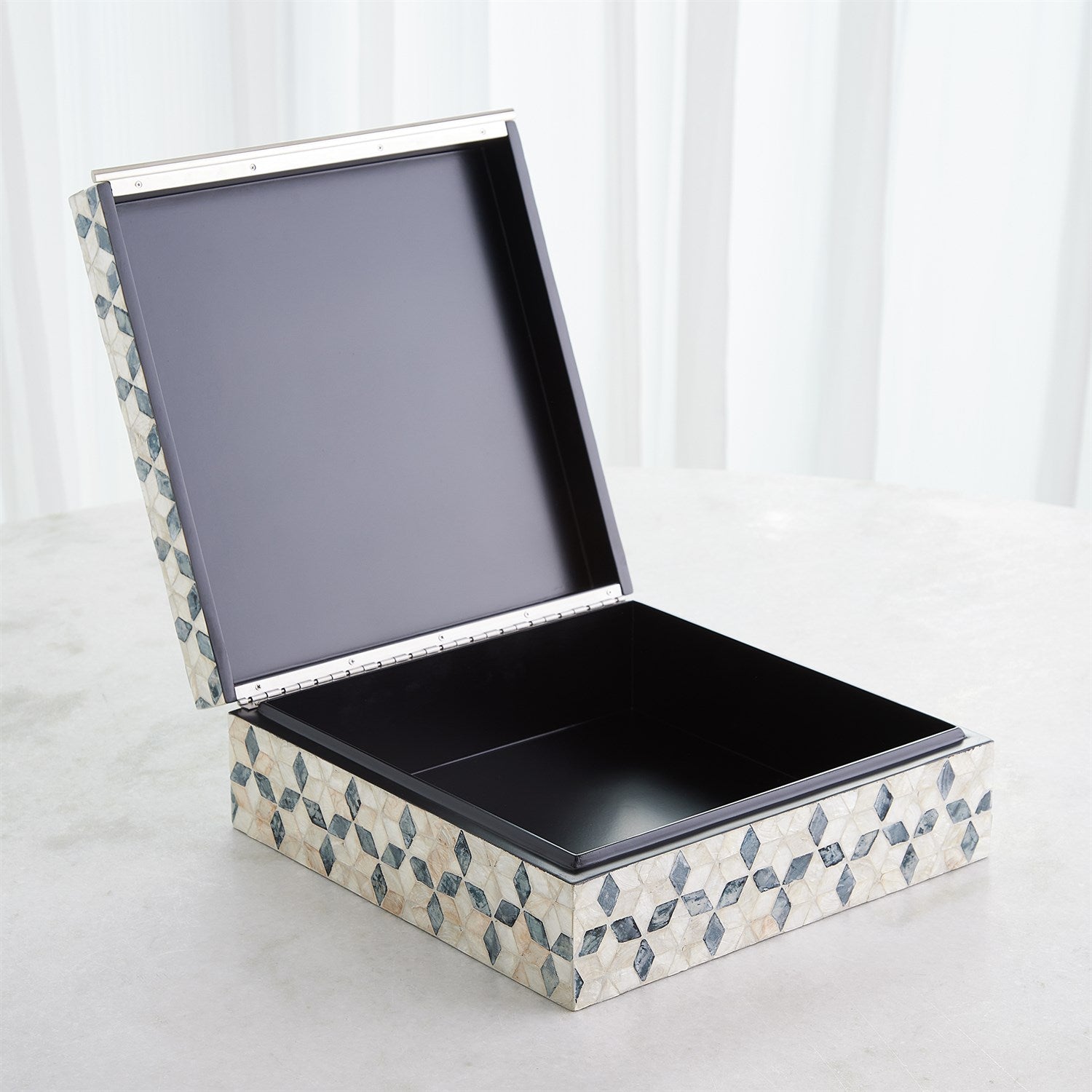 Global Views Capiz Shell Box