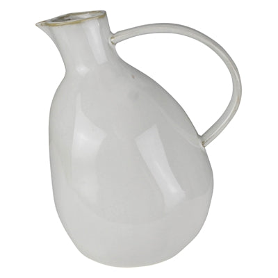 Nogal Pitcher