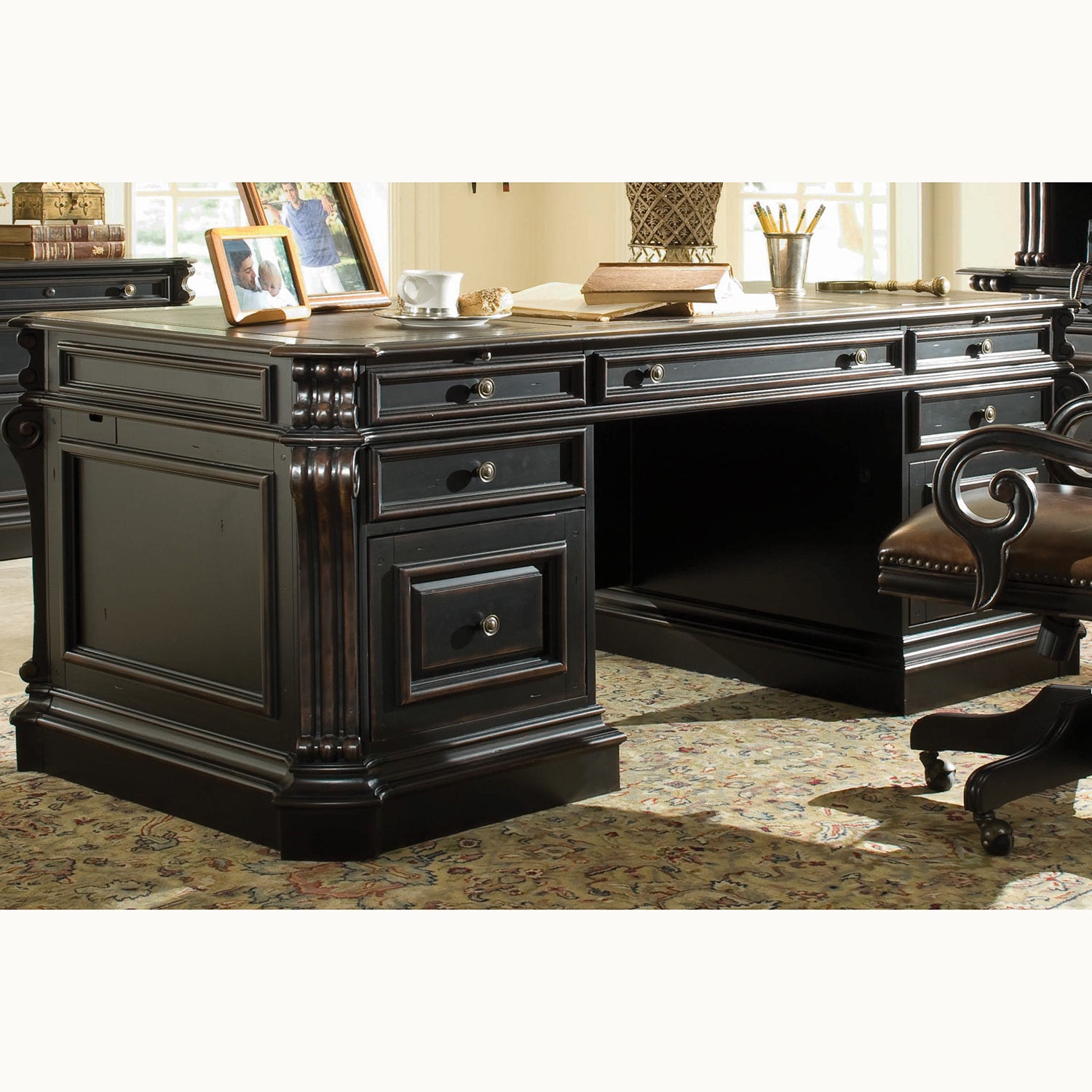 Hooker Furniture Telluride Executive Desk