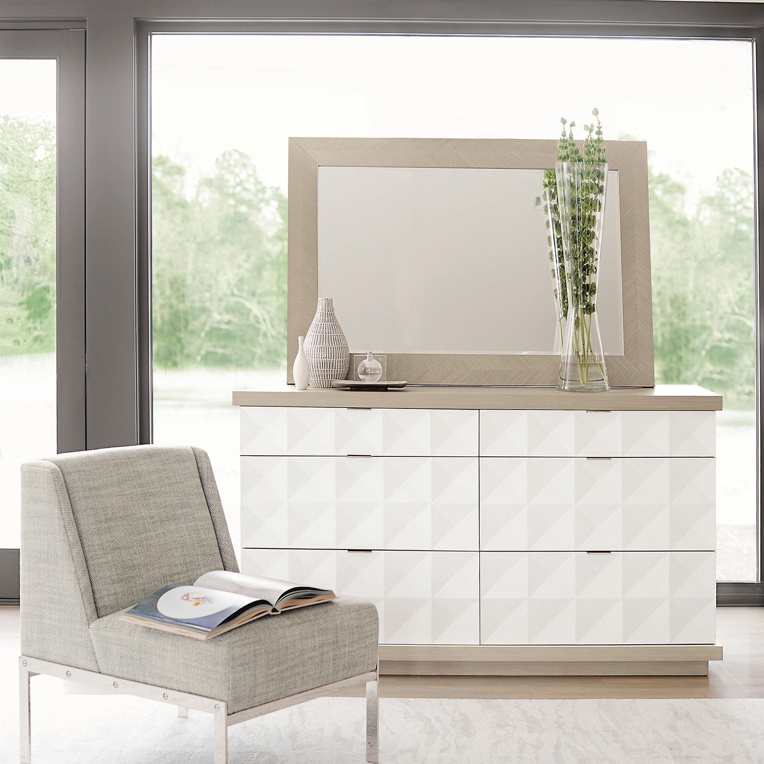 Bernhardt Axiom Motif Dresser