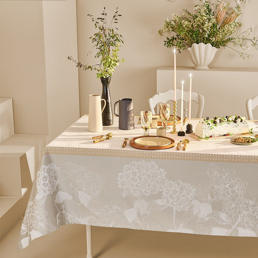 Garnier Thiebaut Mille Hortensias Naturel Jacquard Tablecloth