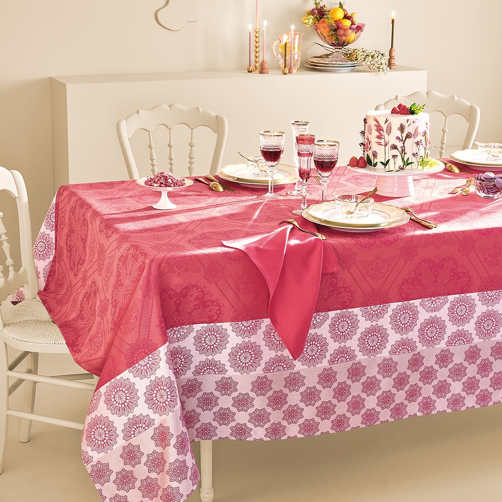 Garnier Thiebaut Mille Rosaces Framboise Jacquard Tablecloth
