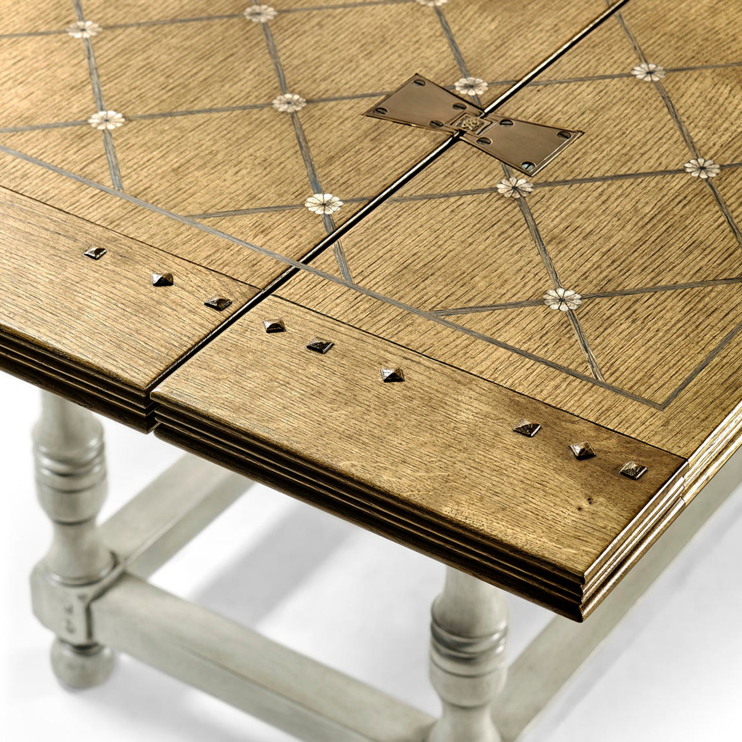 Jonathan Charles Reimagined Dielectric Hunt Table