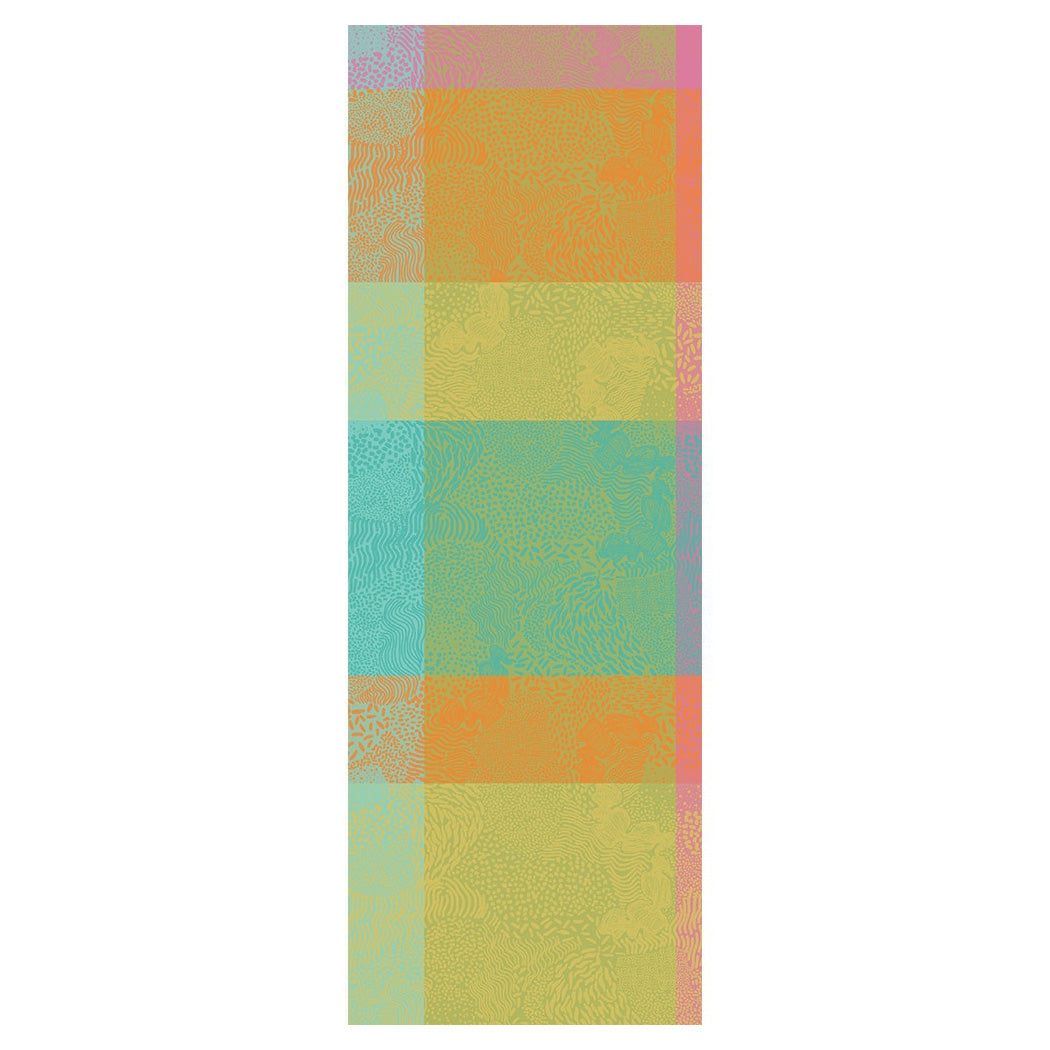 Garnier Thiebaut Mille Vagues Exotique Jacquard Tablerunner