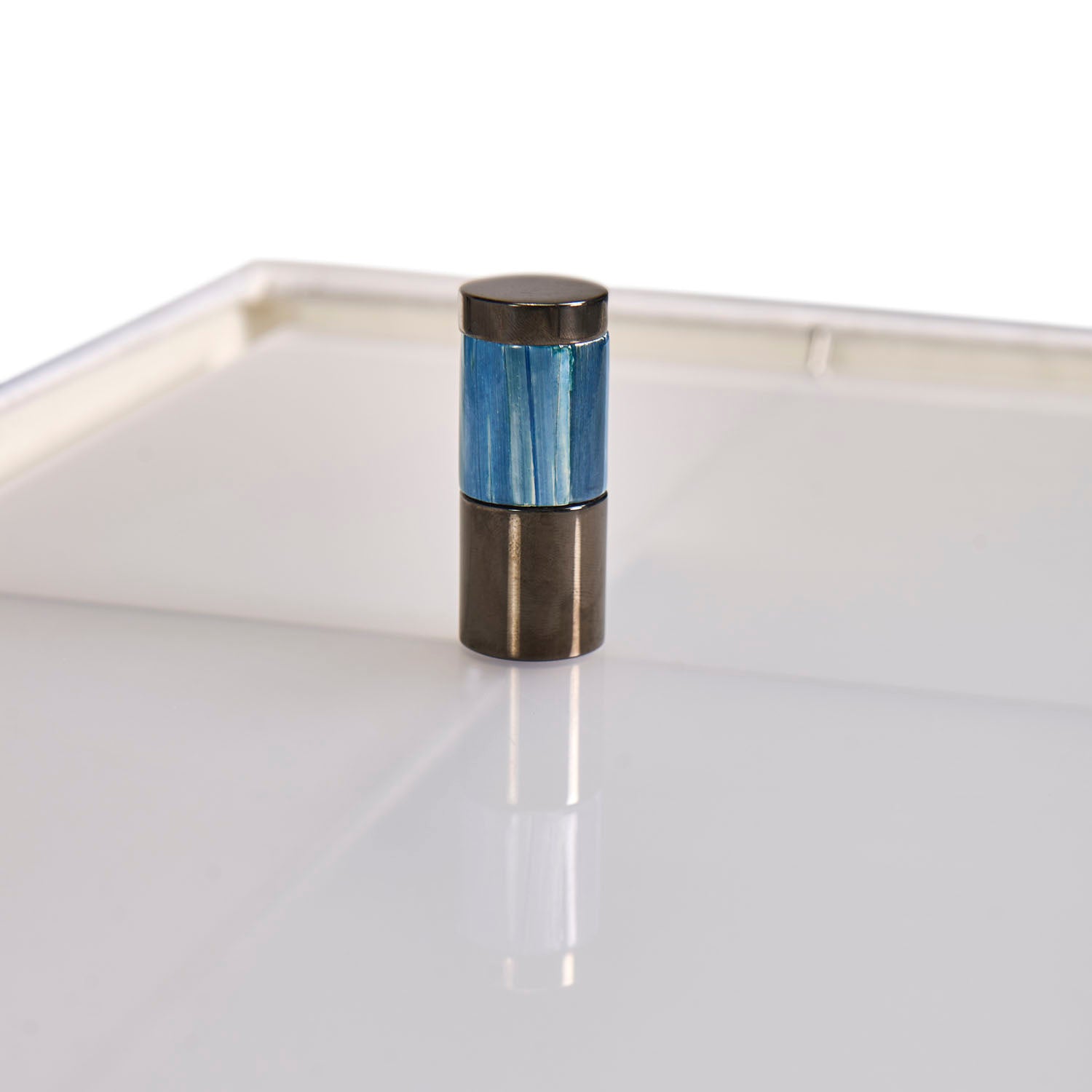 Jonathan Charles Sapphire Vertical Table Lamp