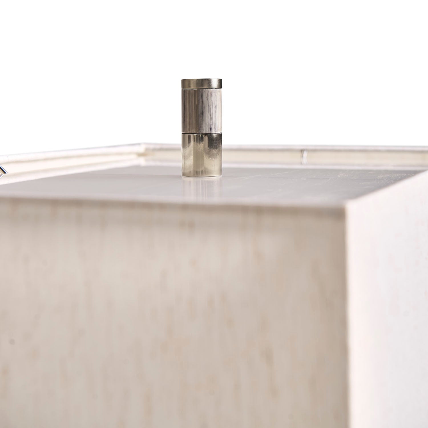 Jonathan Charles Terra Vertical Table Lamp