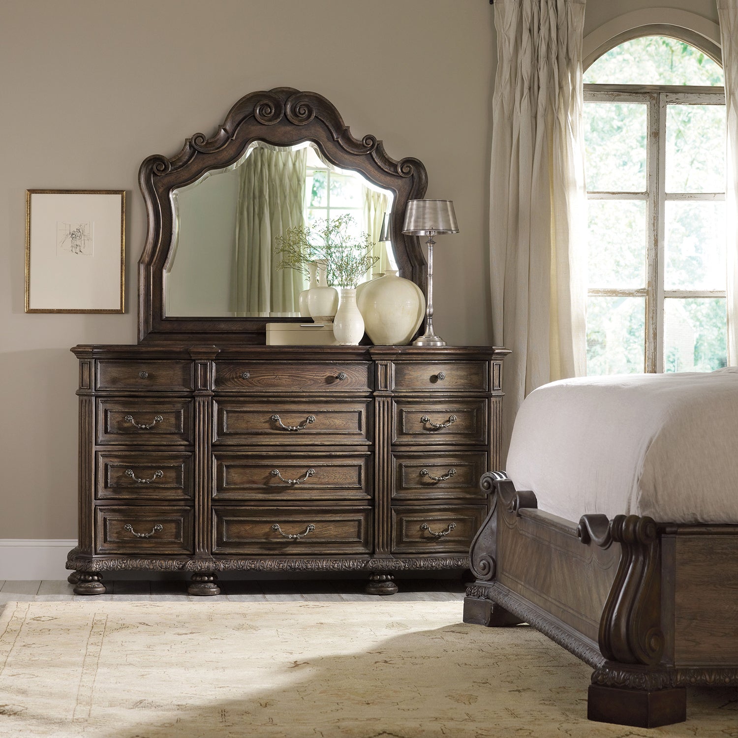 Hooker Furniture Rhapsody Twelve Drawer Dresser