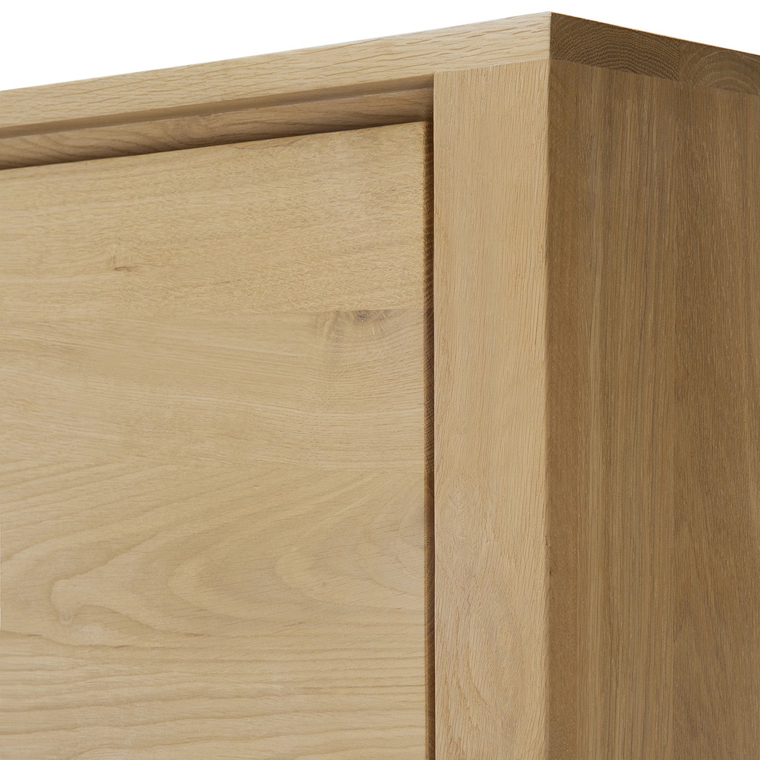 Ethnicraft Shadow Dresser