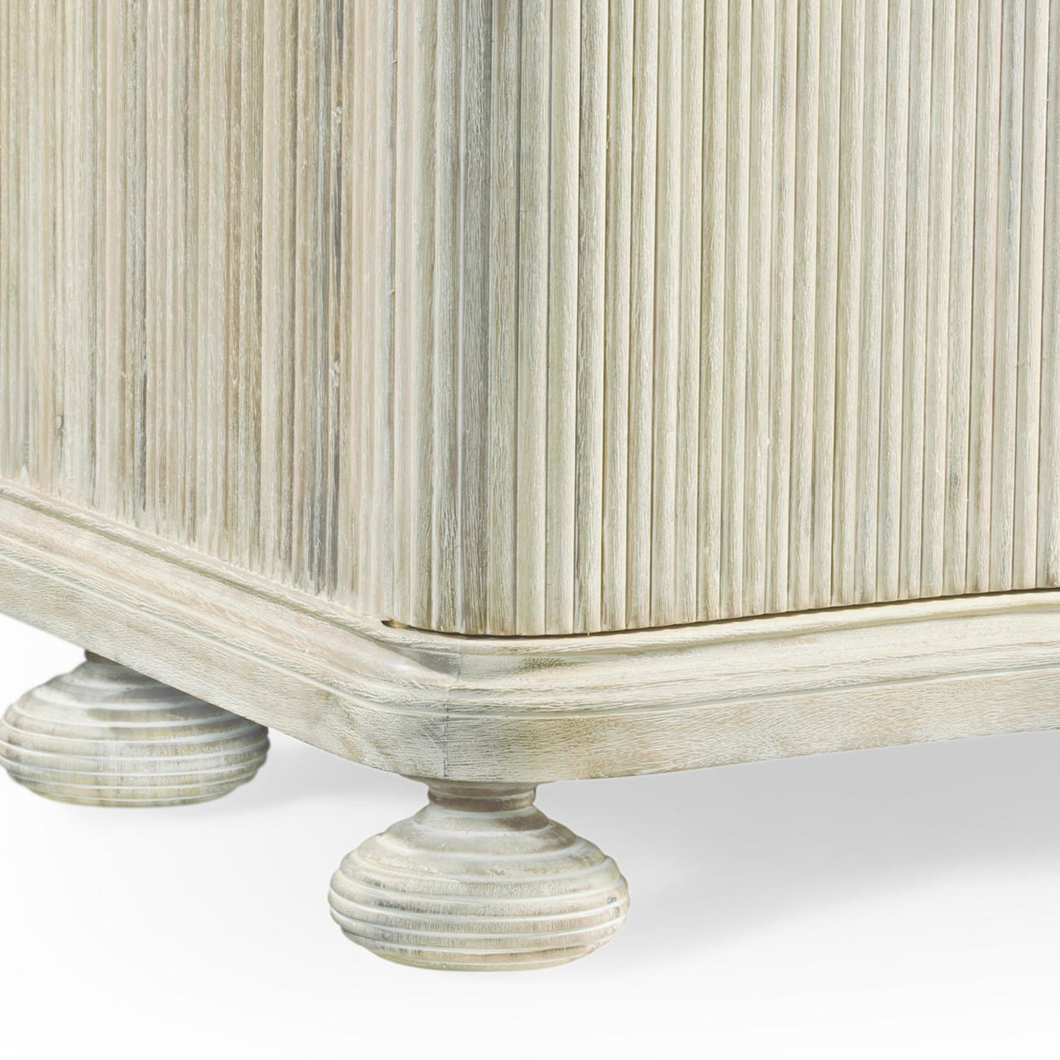 Jonathan Charles William Yeoward Belleville Credenza