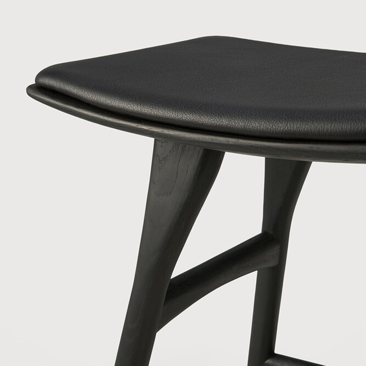 Ethnicraft Osso Oak Black Leather Stool