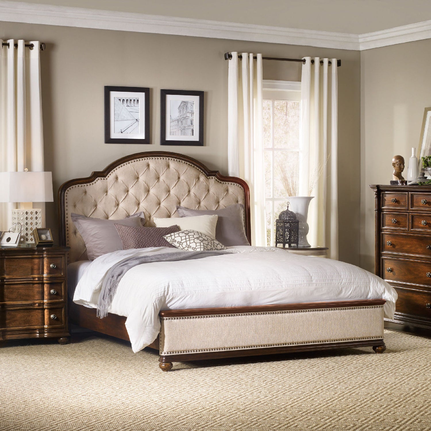 Hooker Furniture Leesburg  Upholstered Bed with Wood Rails