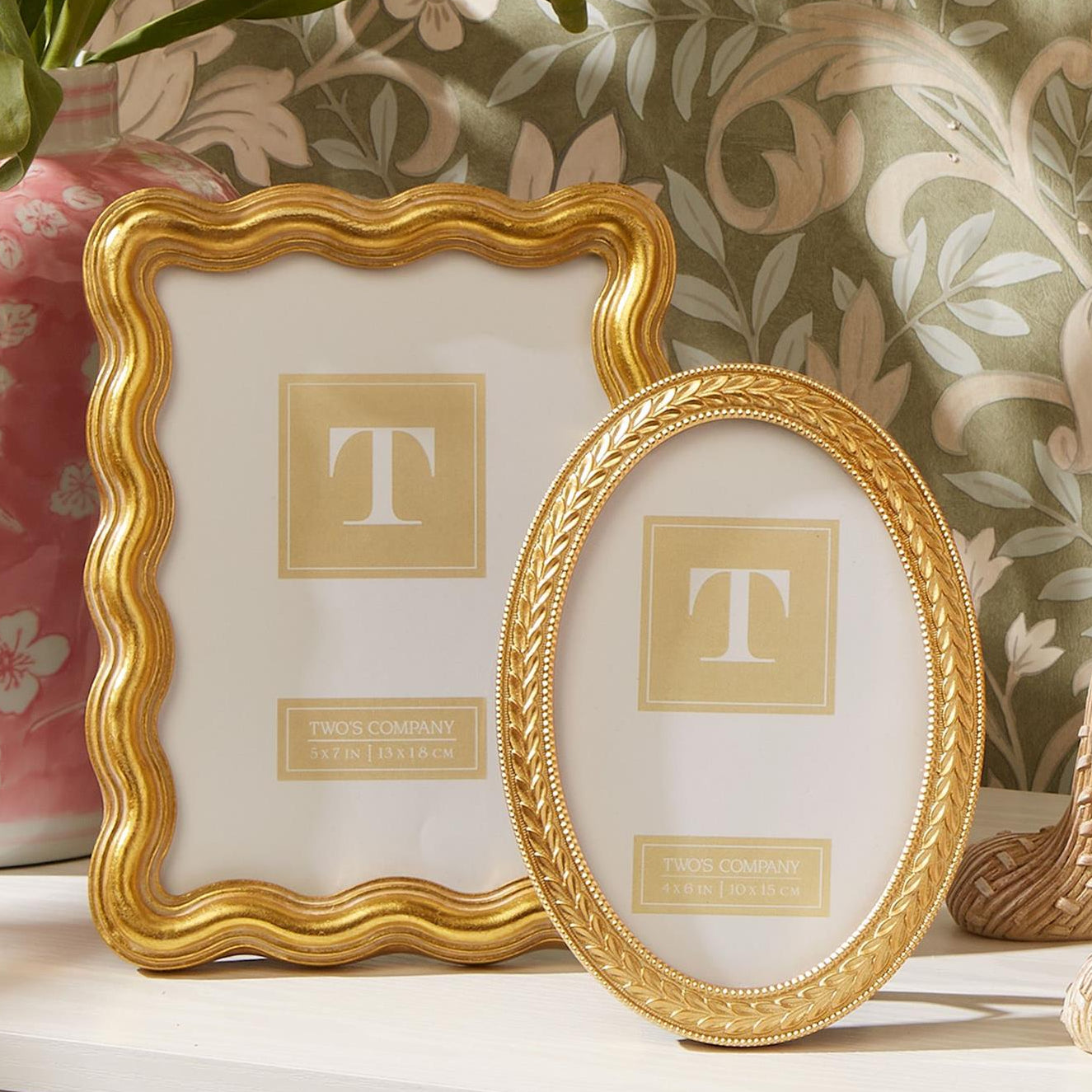 Laurel Wreath Gold Oval Photo Frame Set of 2
