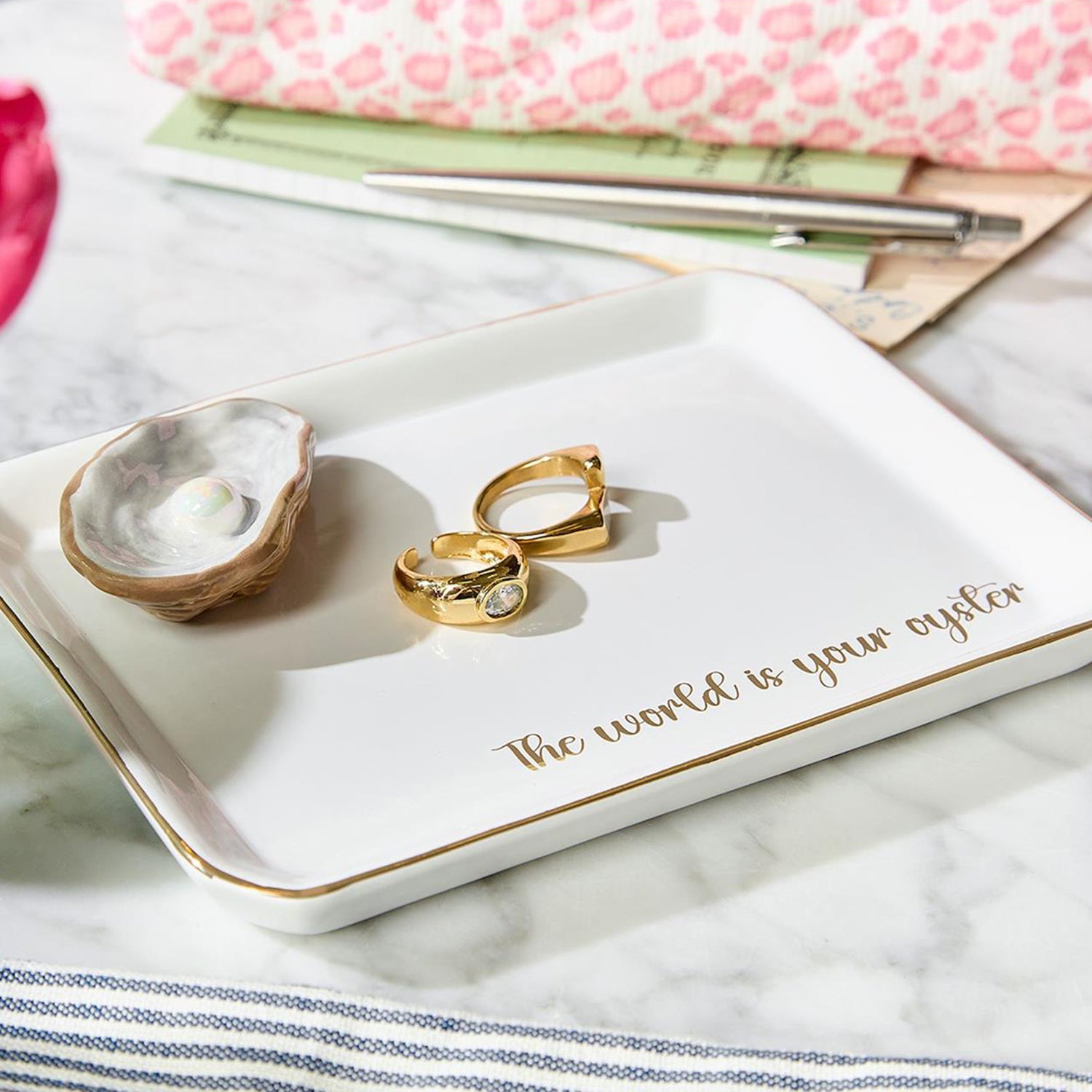 Oyster Icon Trinket Tray with Saying in Gift Box