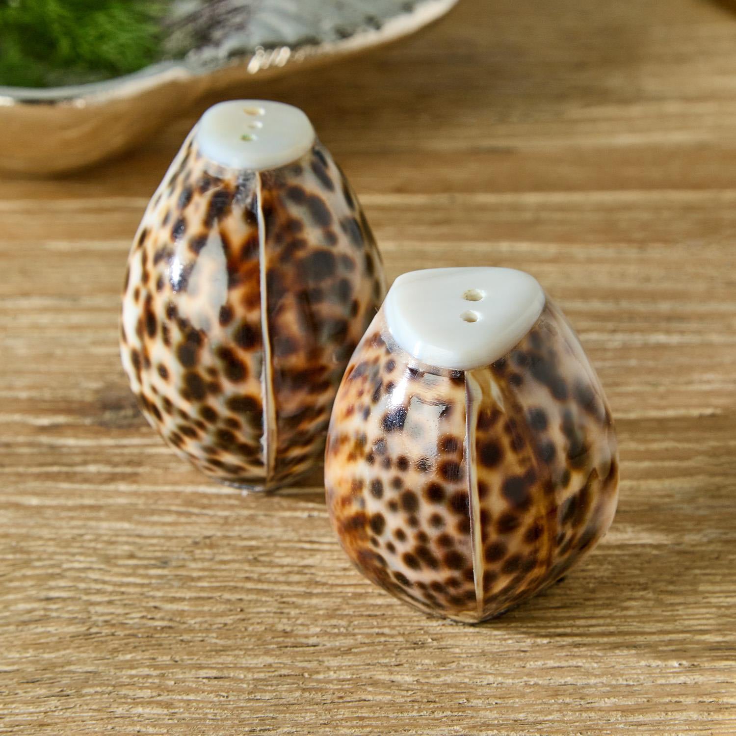 Tiger Cowrie Salt and Pepper Shaker Set in Natural Jute Pouch