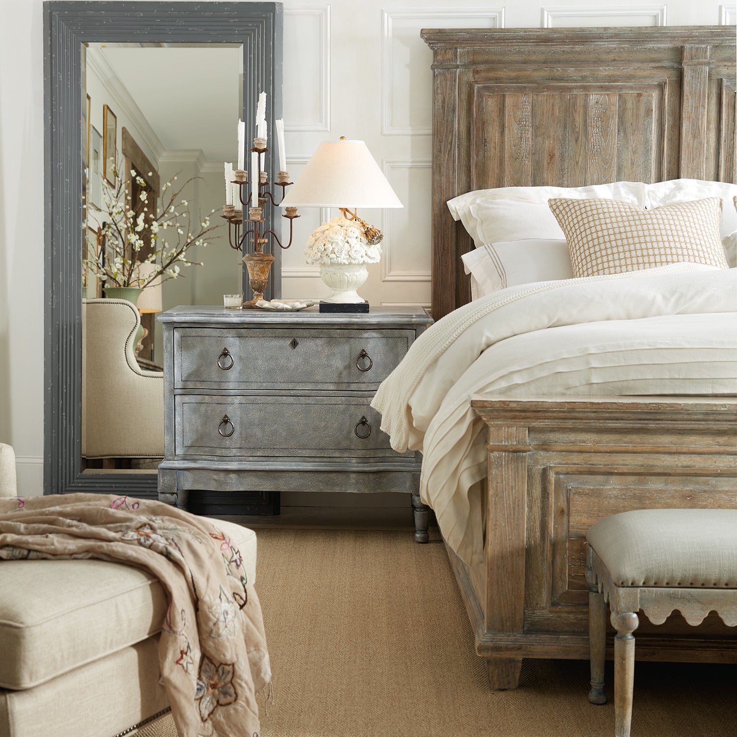 Hooker Furniture Boheme Laurier Panel Bed