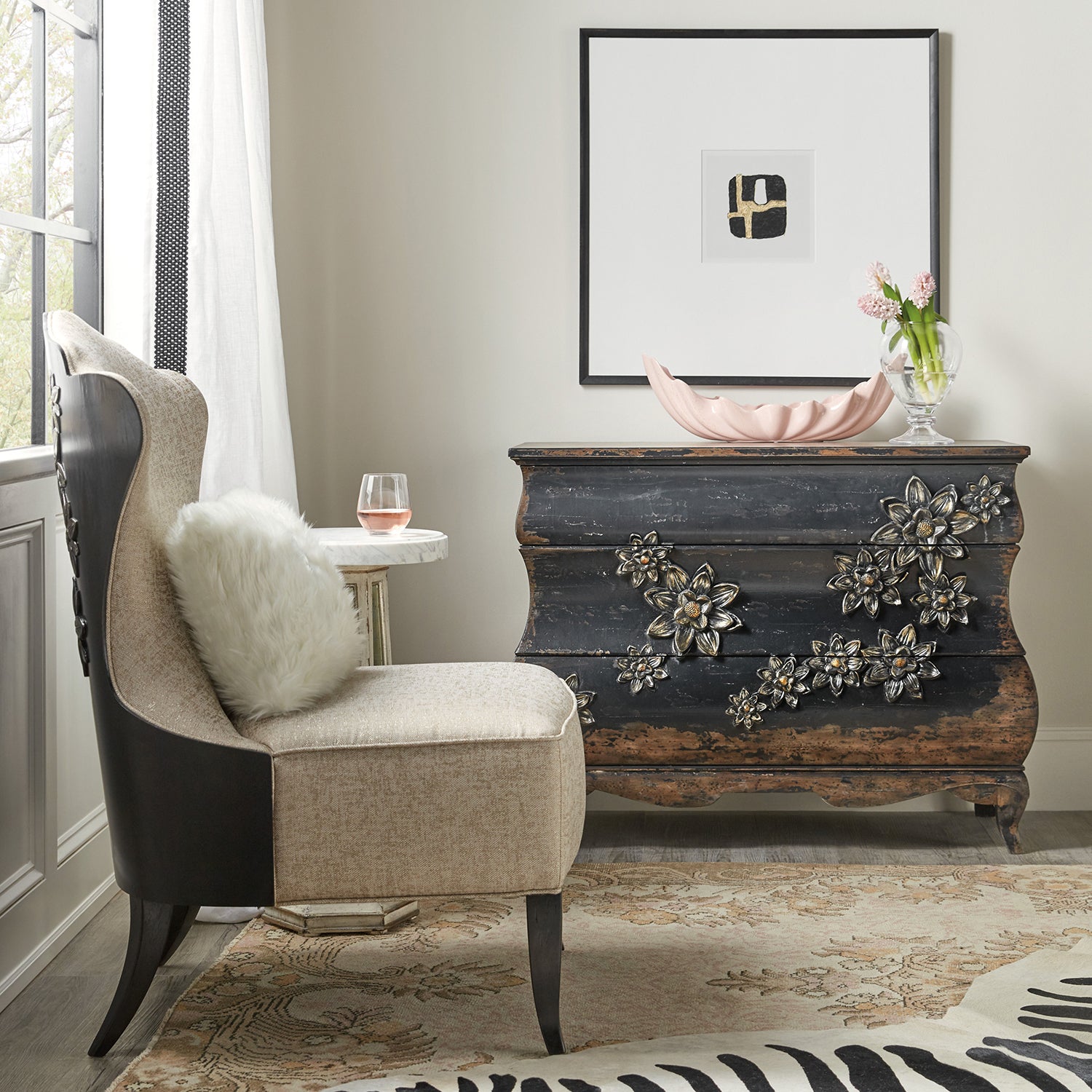 Hooker Furniture Sanctuary Charmant Bachelorette Chest