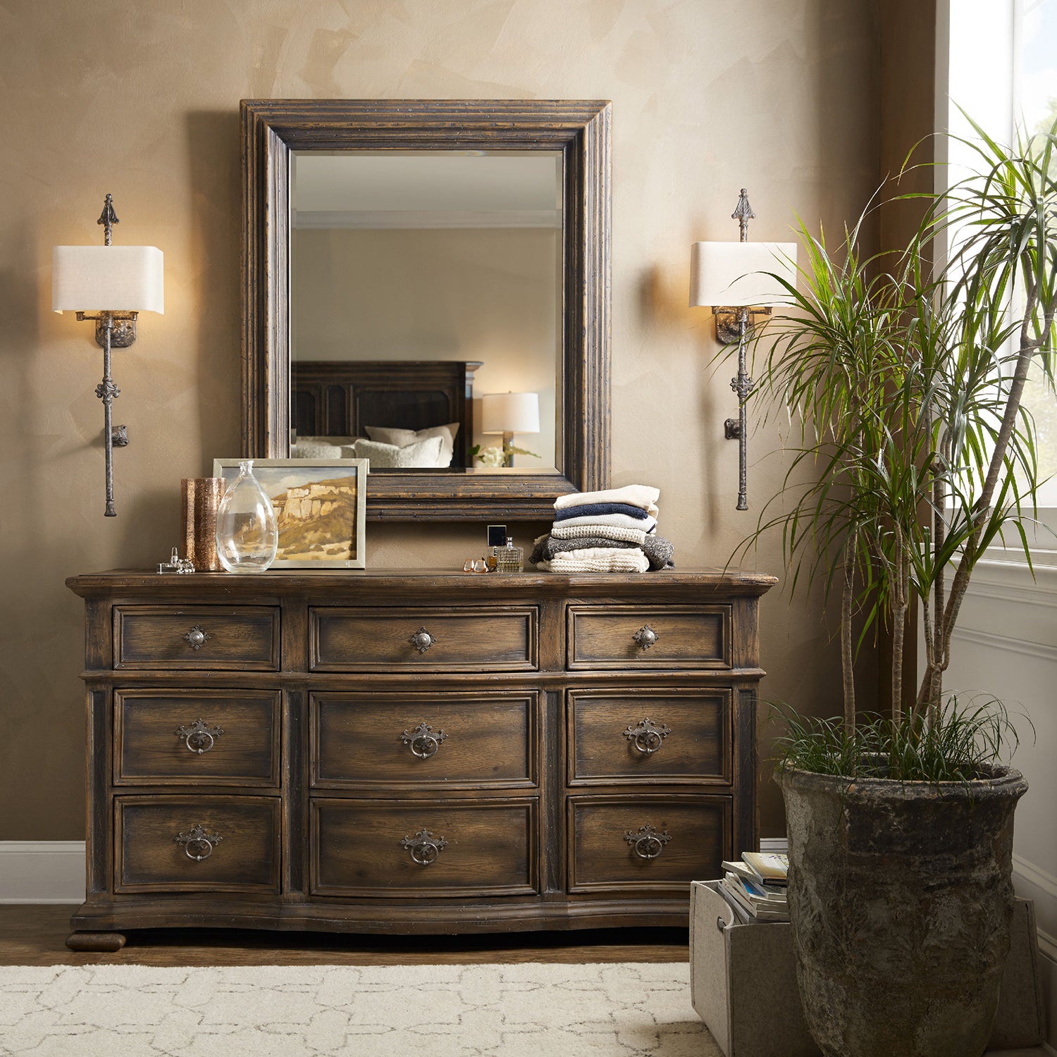 Hooker Furniture Williamson Nine-Drawer Dresser